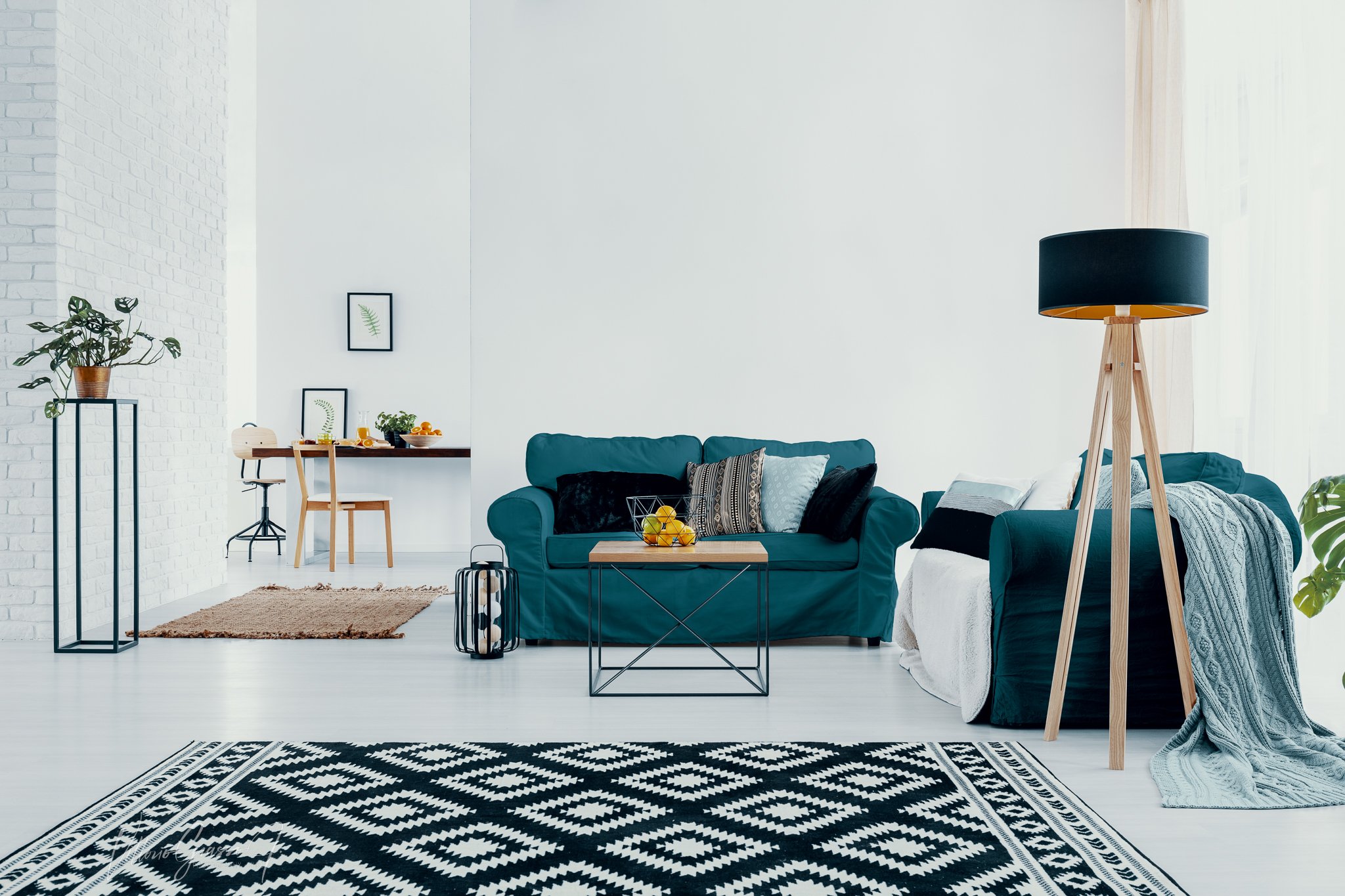 Interior Photos for web site VGJ-41.jpg