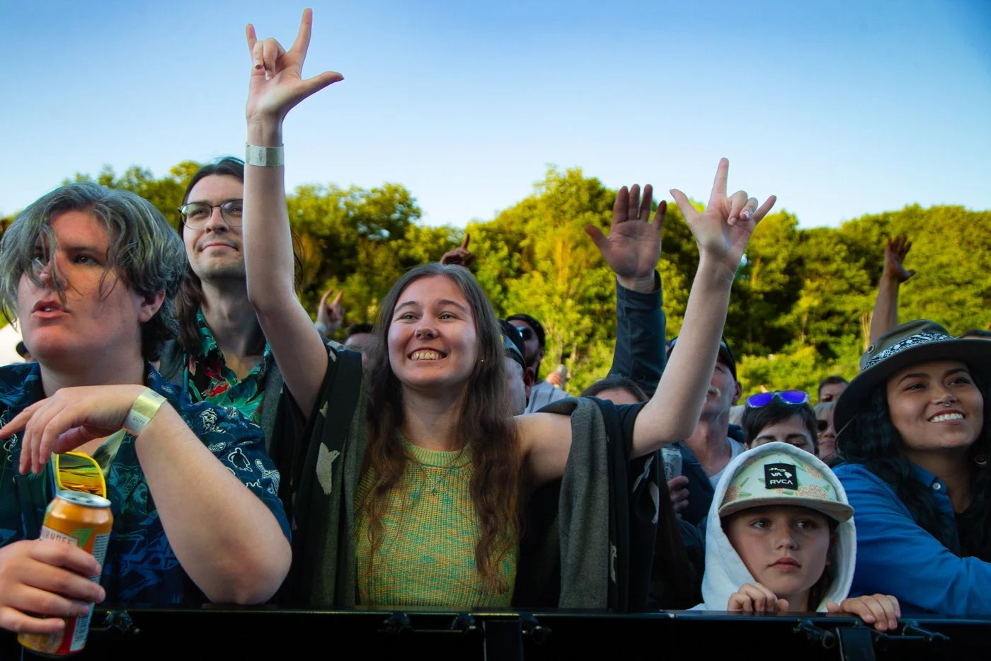 Crowd_TallPines22_ScottBurnsImages-1-15.jpg