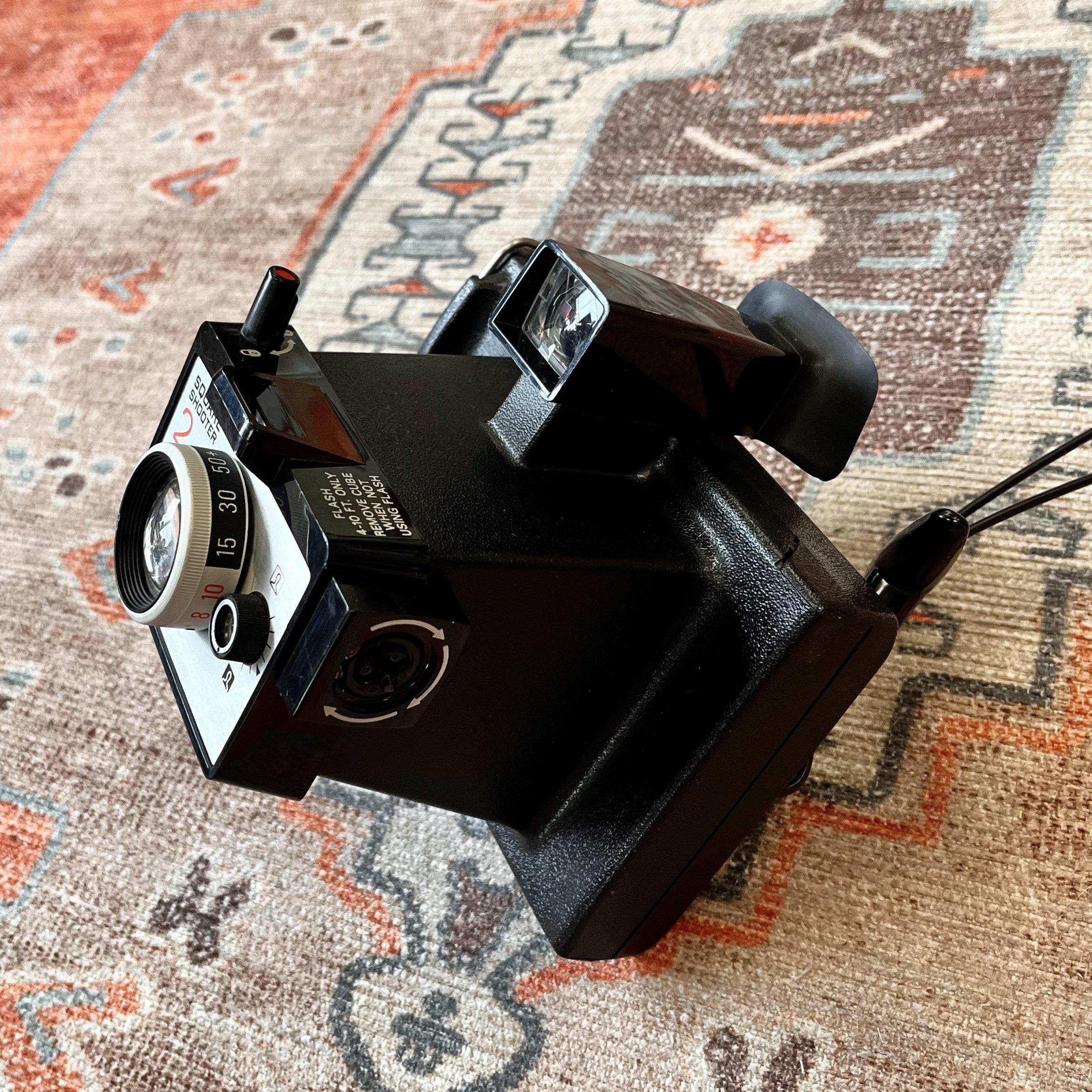 1970s Polaroid Camera 📷 — Vintage Vibes Rental ⚡️Retail ⚡️Design picture