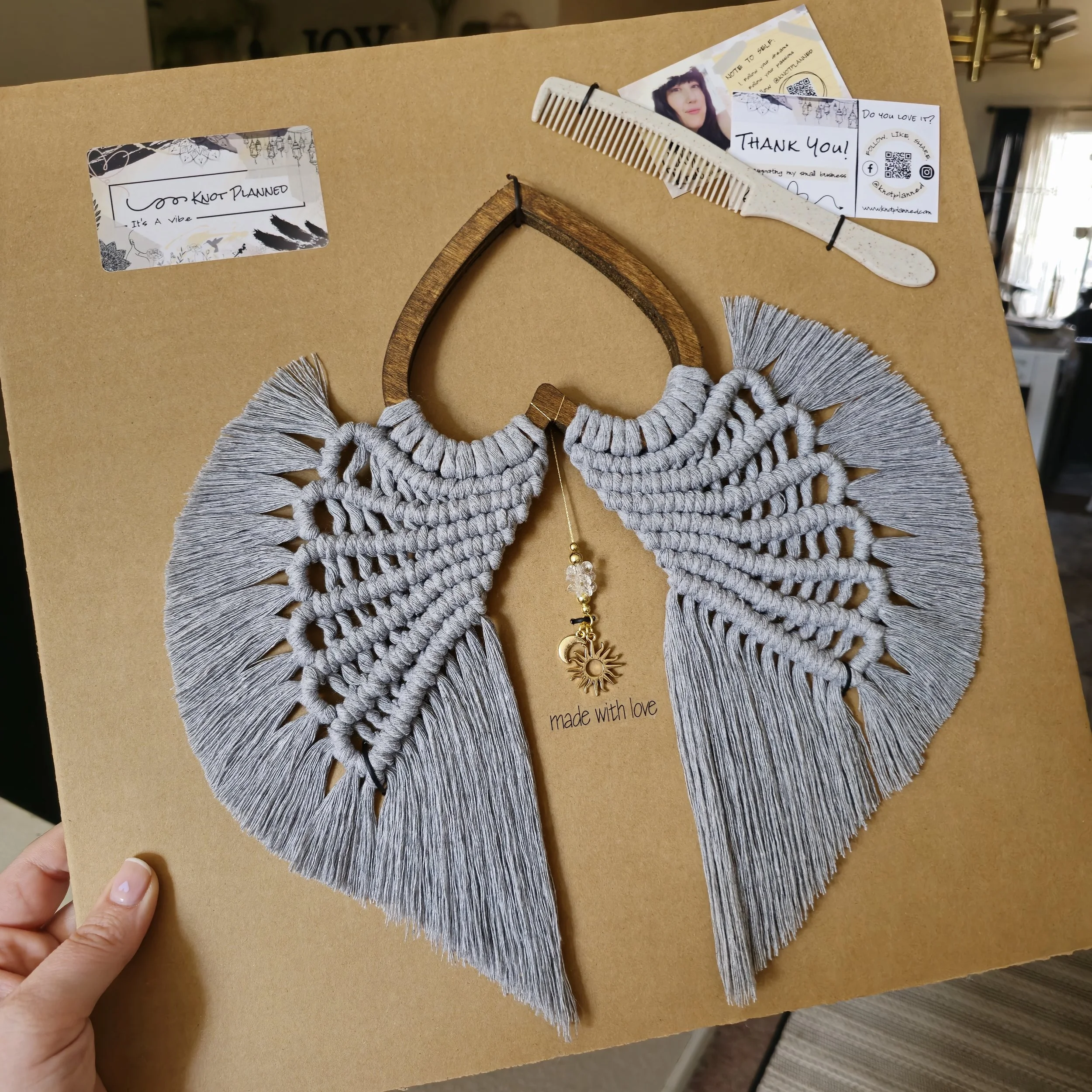 Knot Alone — Signature Wings (6).jpg
