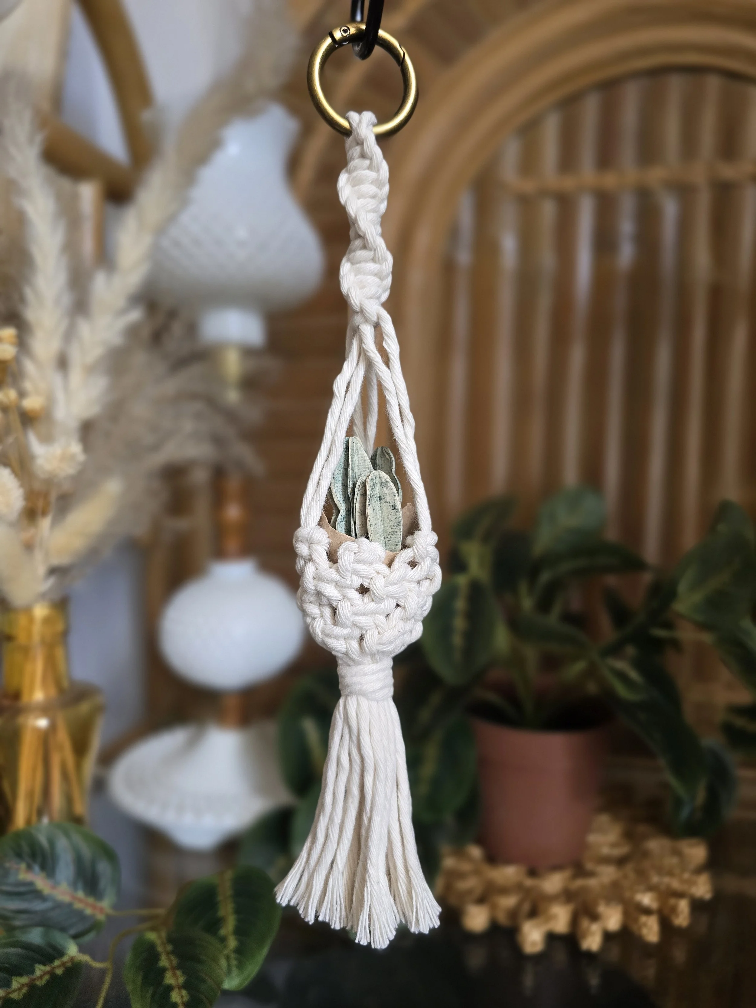 Little Knotty | Twisted Trail Mini Hat Hanger