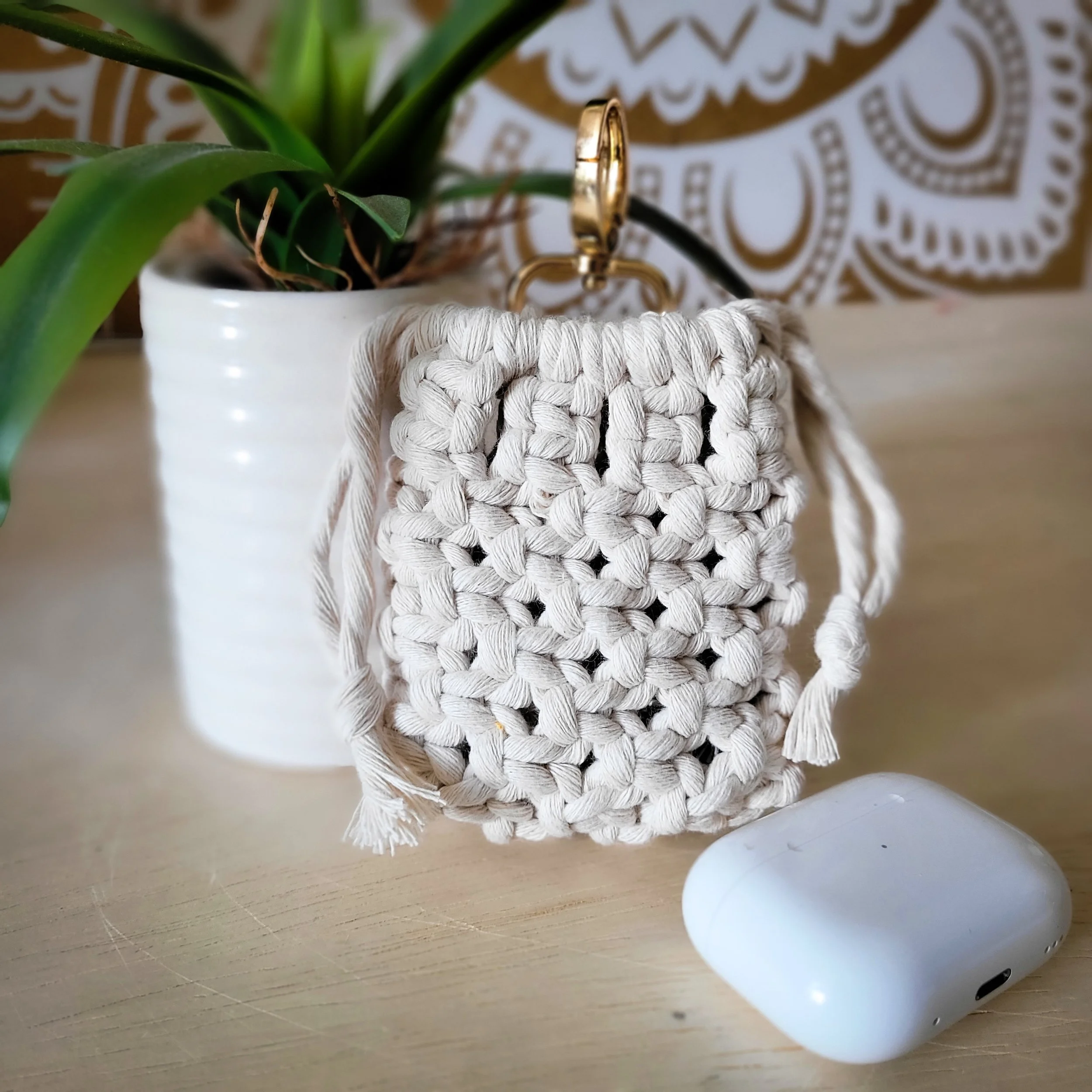 Little Knotty — Locked Tight Pouch (1).jpg