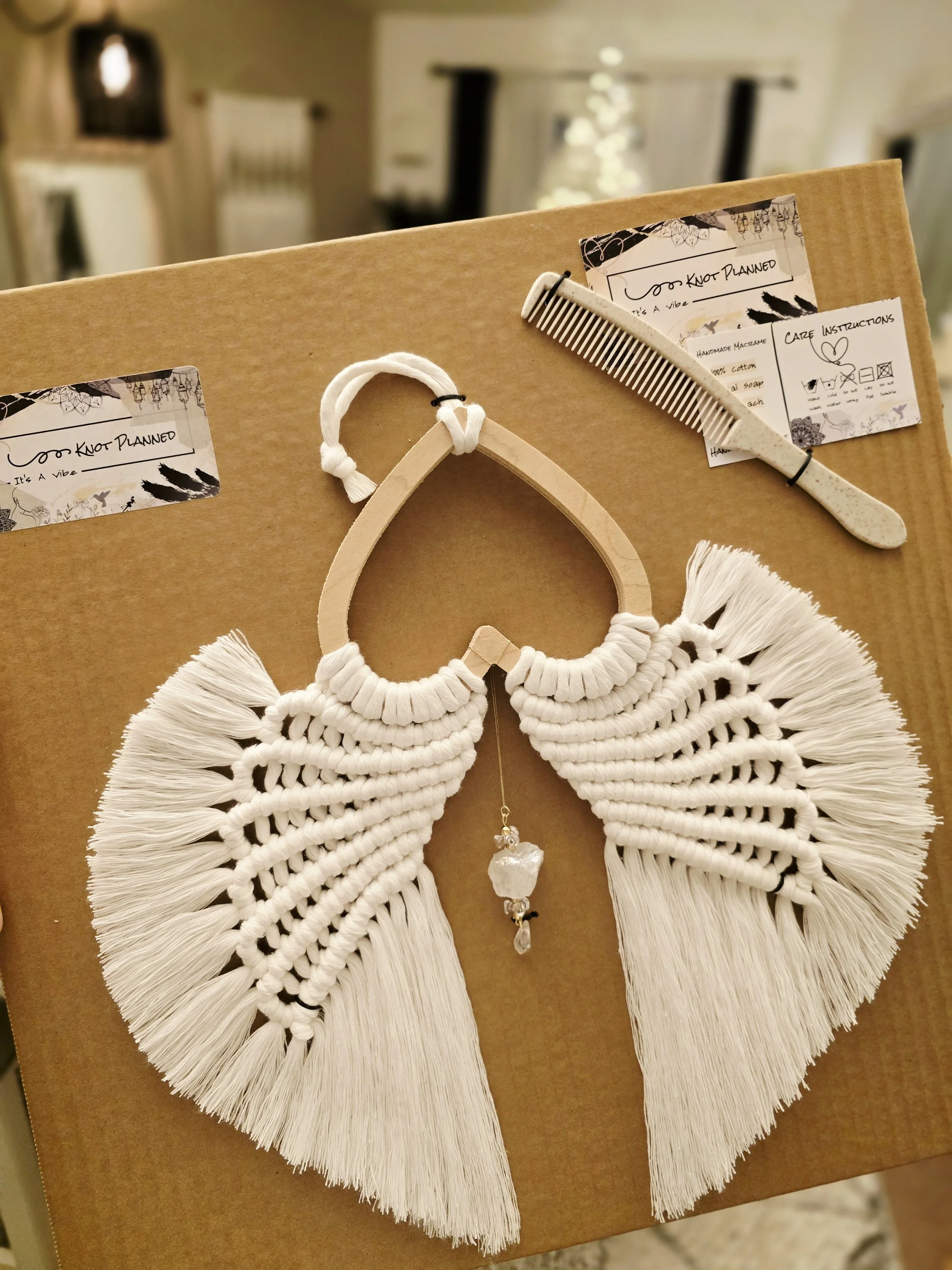 Knot Alone — Signature Wings (4).jpg