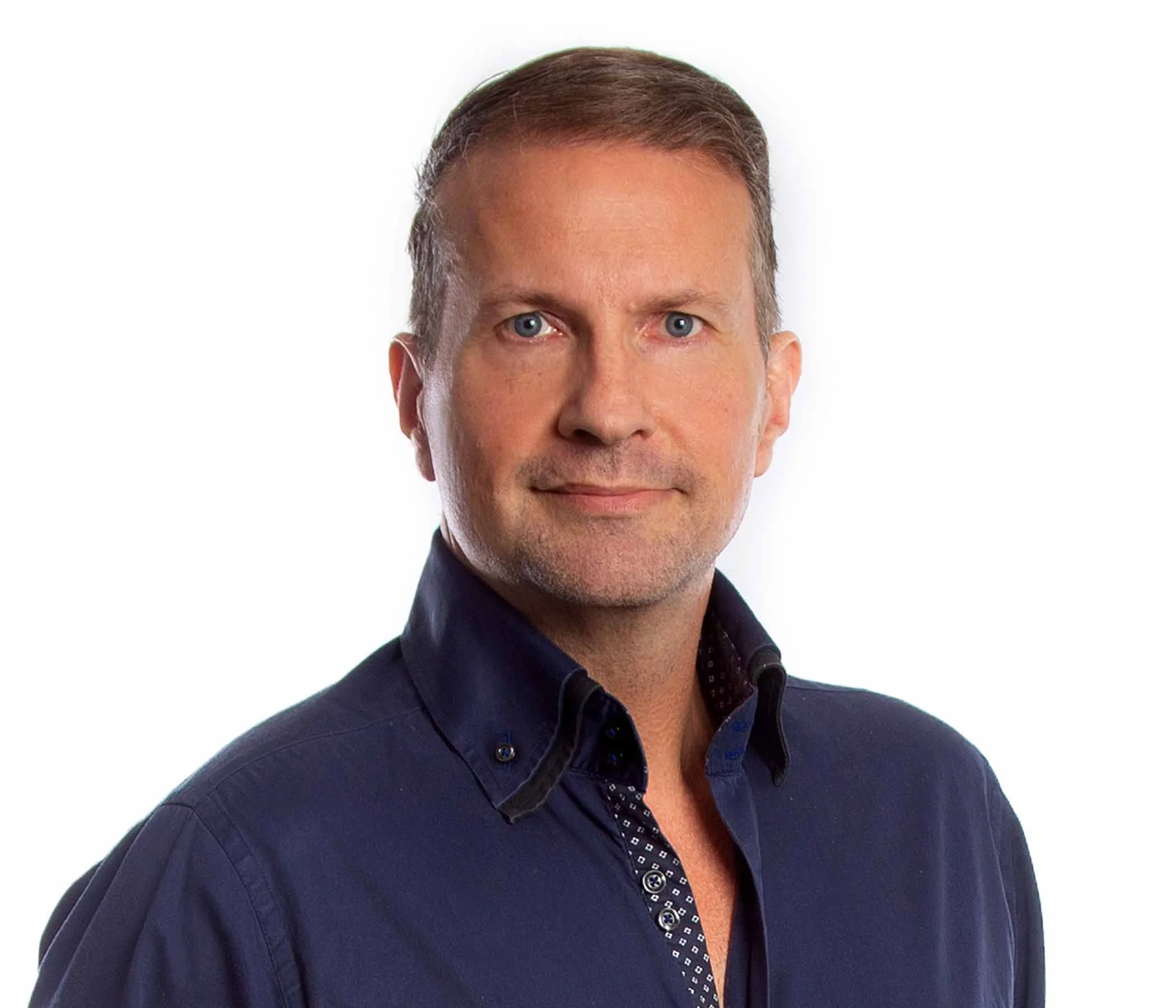 Farnborough_Business_Headshots (1).jpg