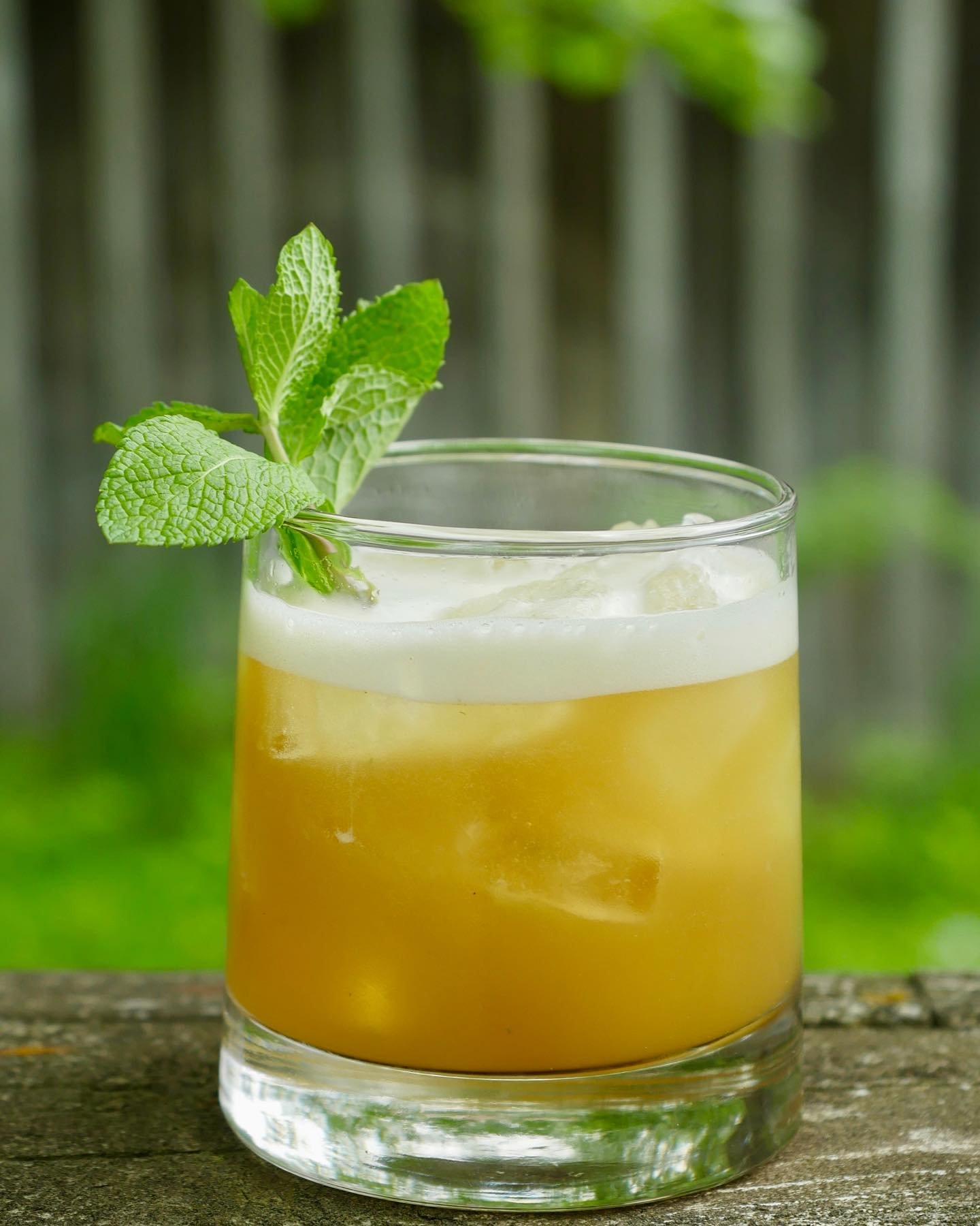 Inspired by Apretivo&rsquo;s, this balanced, not too sweet and slightly bitter cocktail can easily be turned into a spritz by adding sparkling water. Subtle notes from the Aurum elixir, peach and mint create a fantastic sipping cocktail for the warme