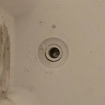 Agitator at Bottom of Reservoir