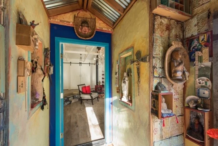 Buddha Bus Stop - Entrance to House