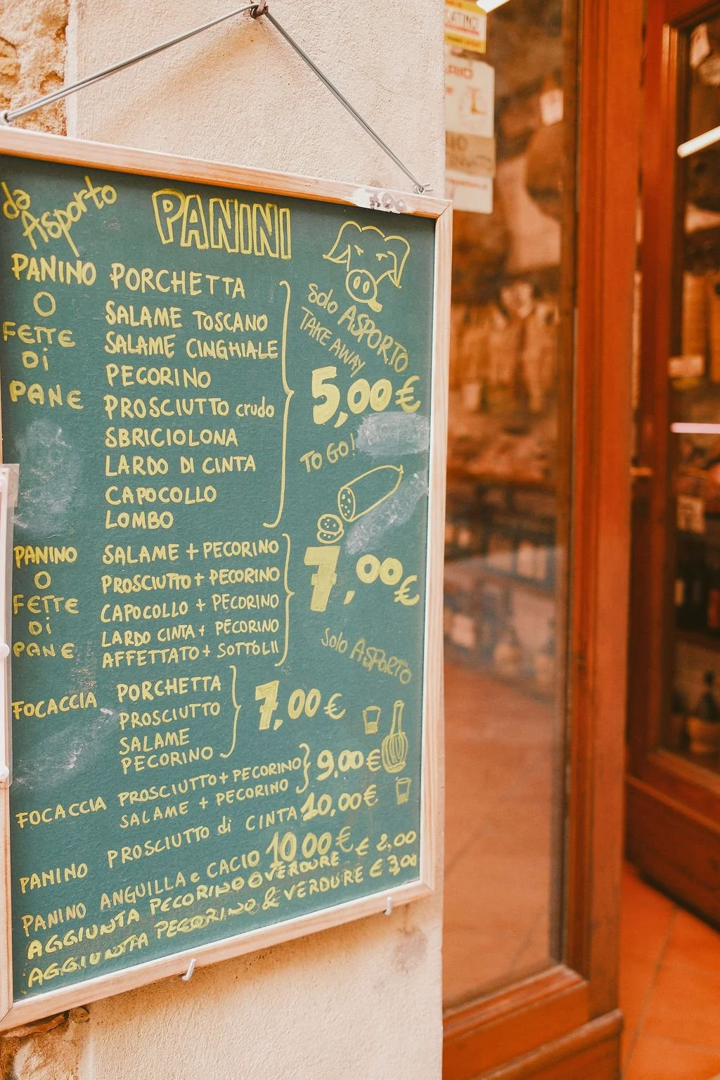 Italian menu sign in Tuscany