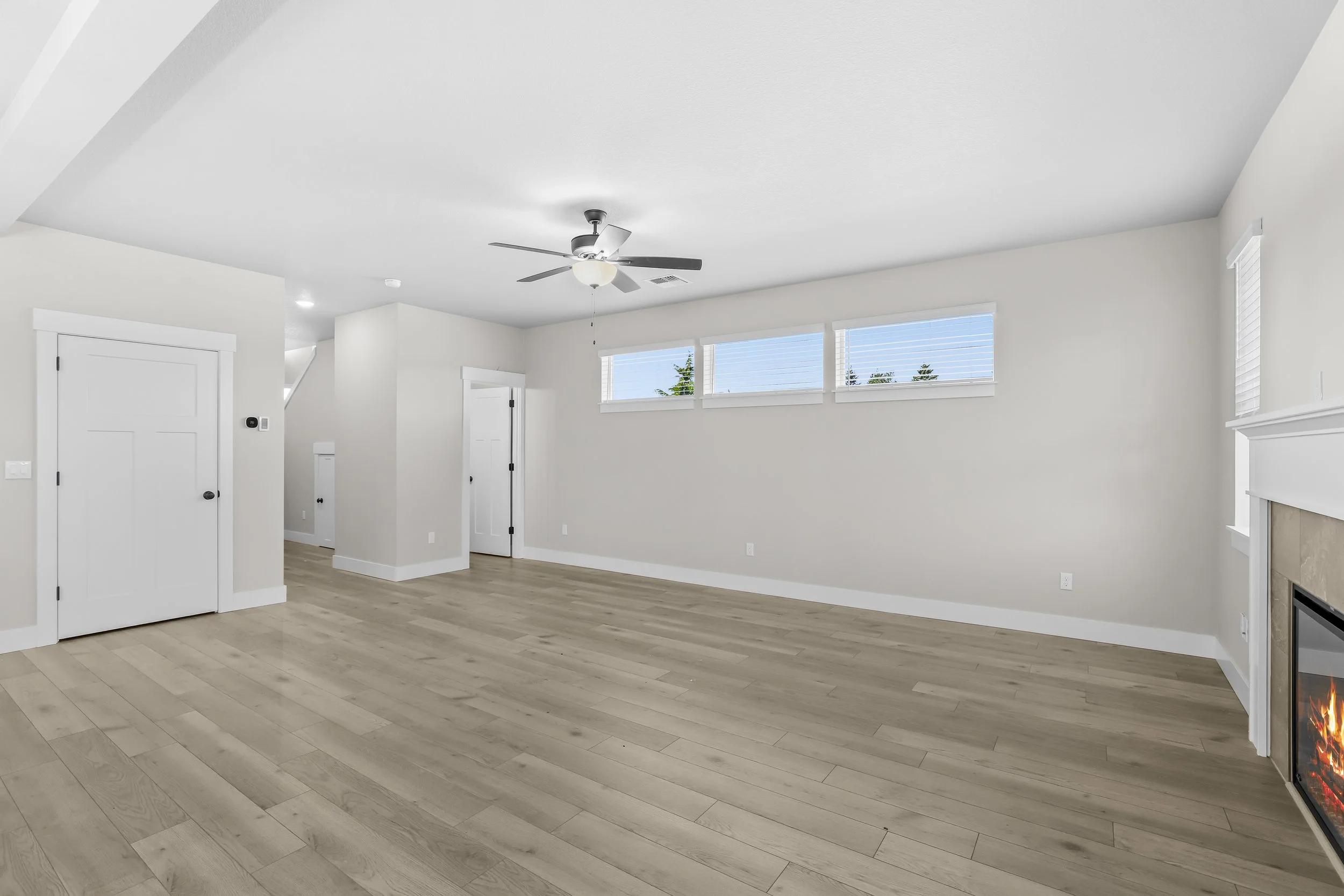2217 Juniper Circle-13.jpg