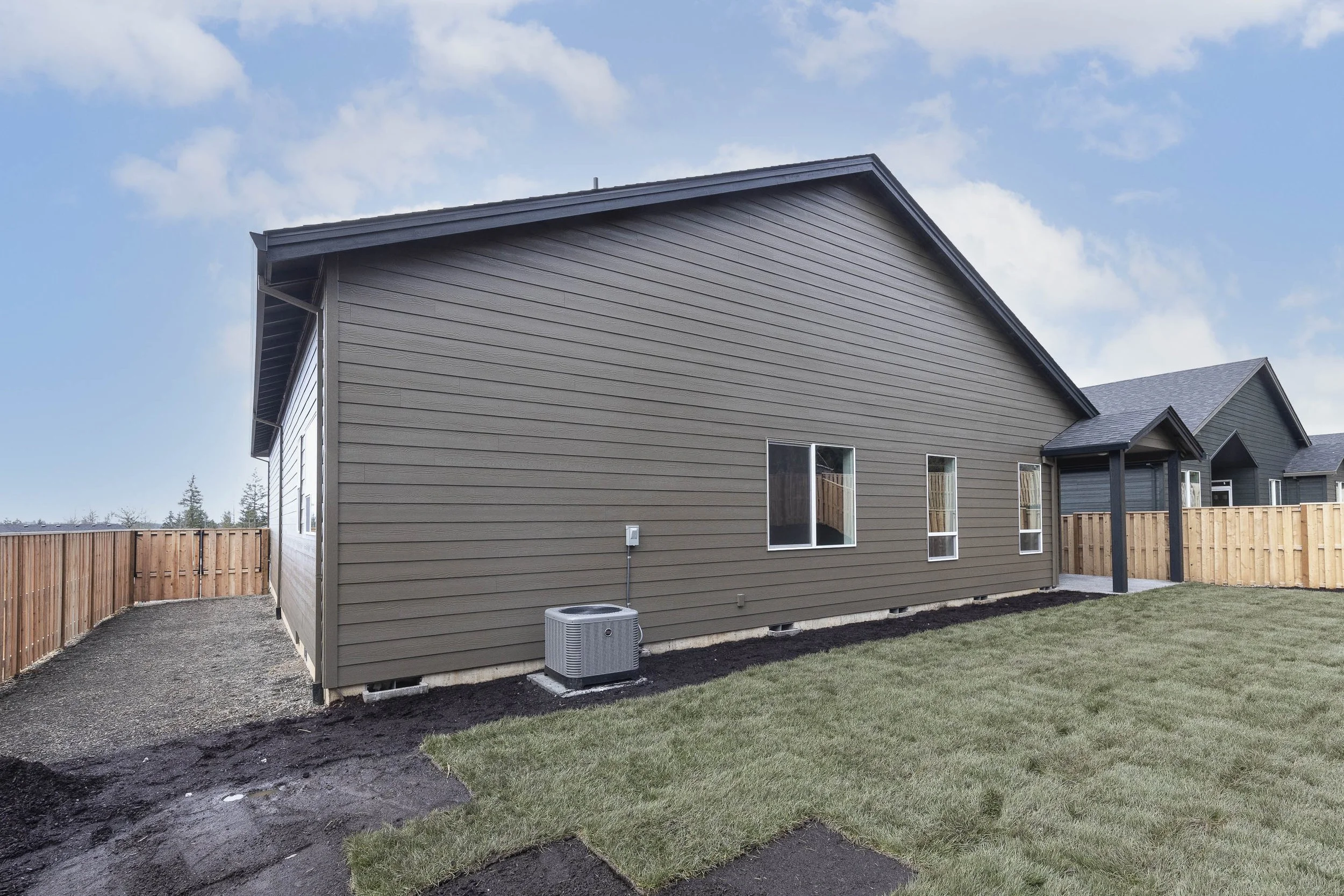 1384 Christine, Estacada, OR-27.jpg