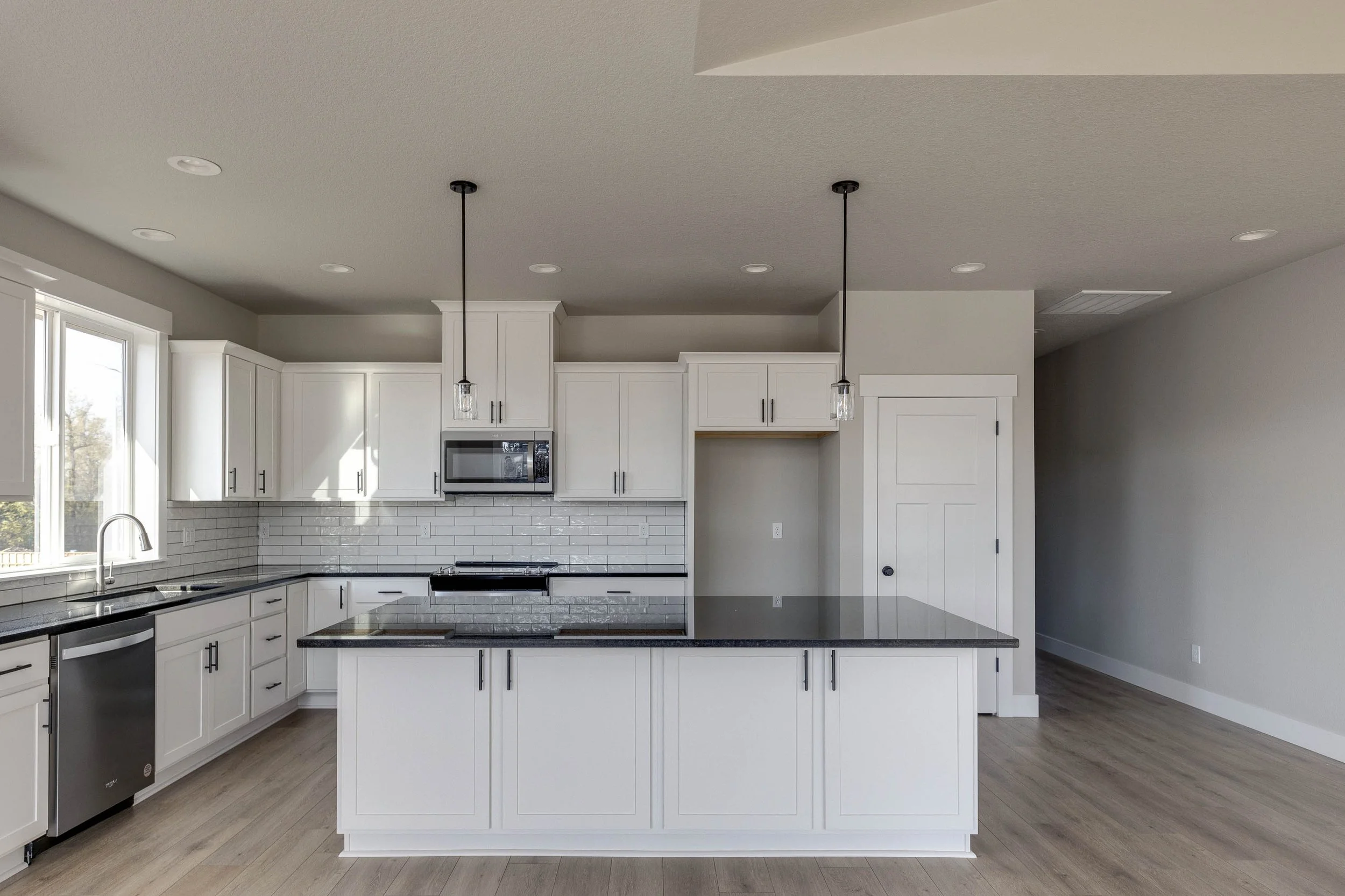 Cedar Ridge - 1750 NE Robert Rd, Estacada, OR-7.jpg