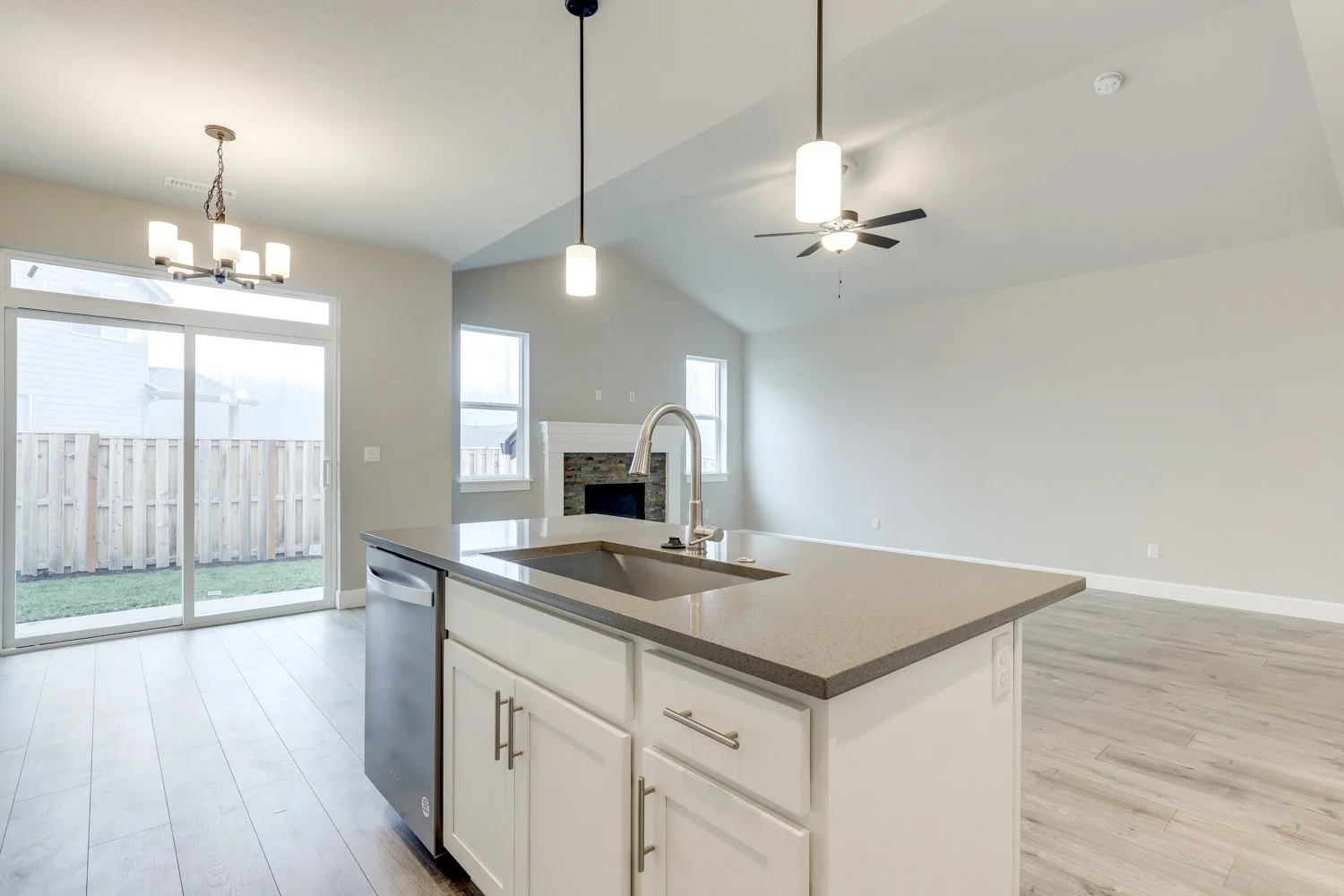 1613 NW 29th Ave - WEB-16.jpg