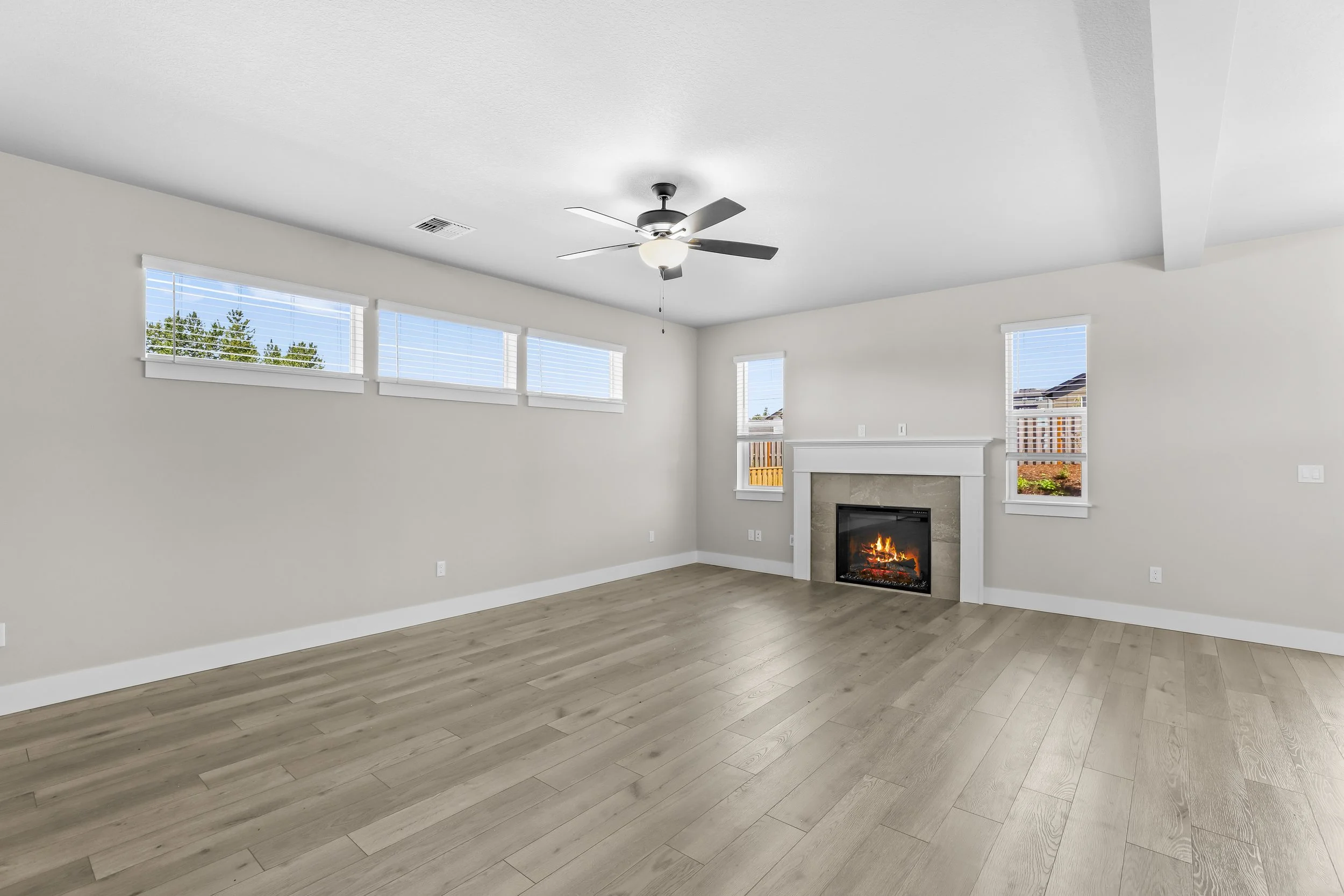 2217 Juniper Circle-12.jpg