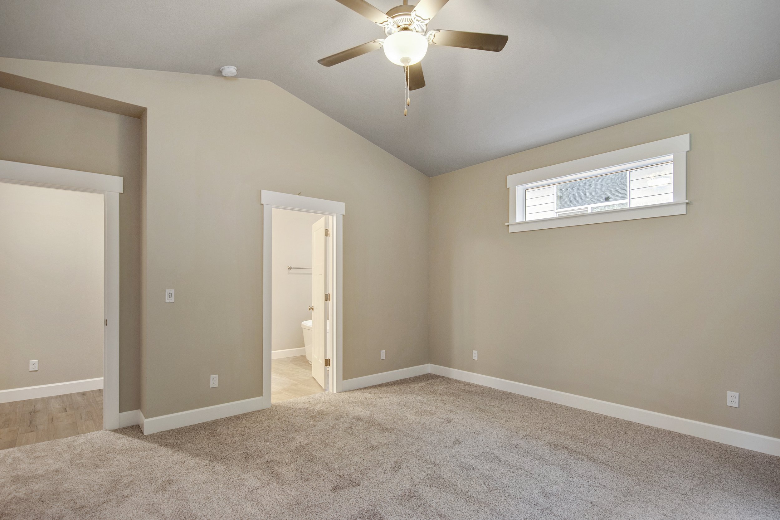 Cascadia Ridge 1212-1228-58.jpg