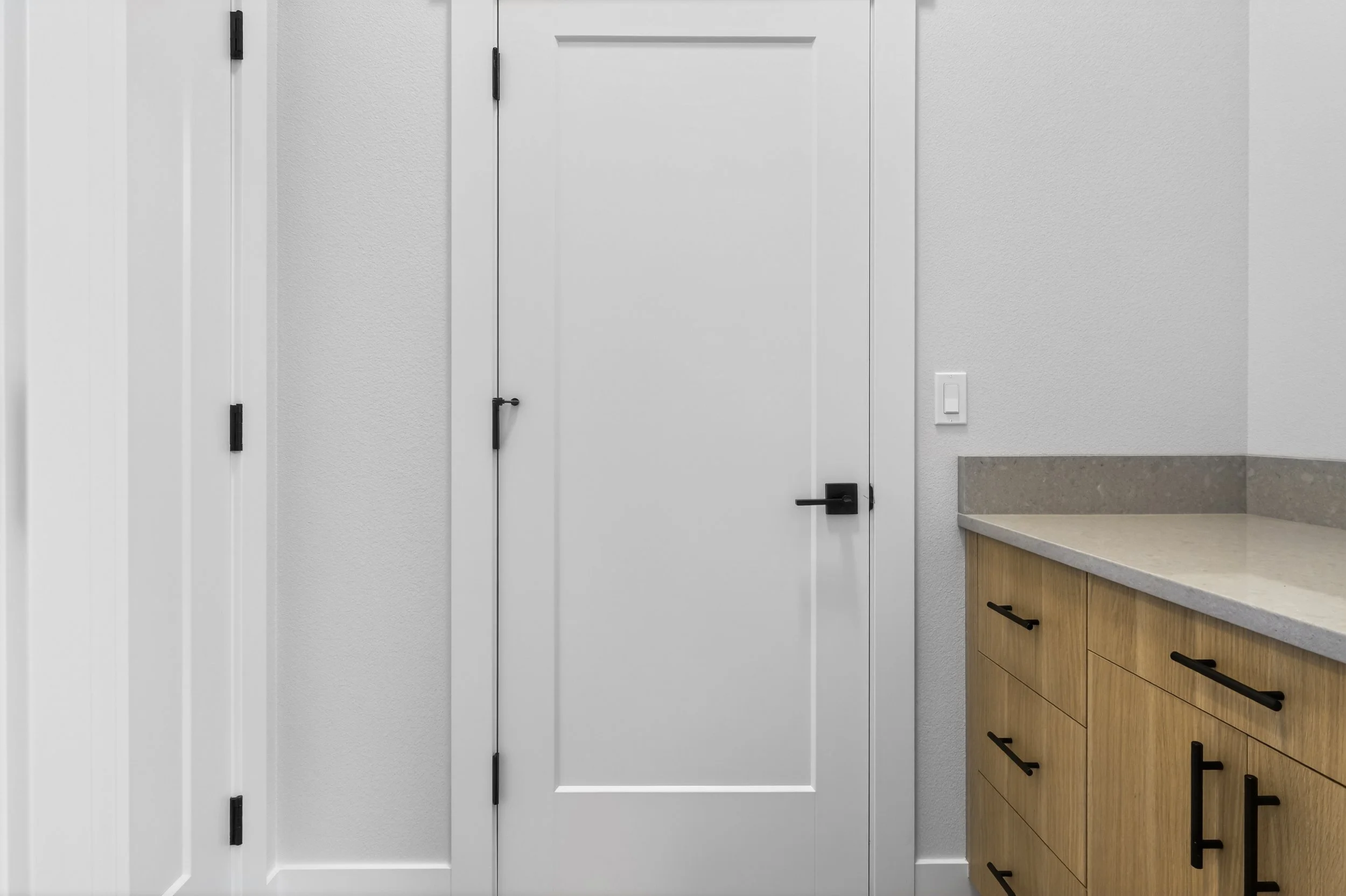 18815 Crooked River St-37.jpg