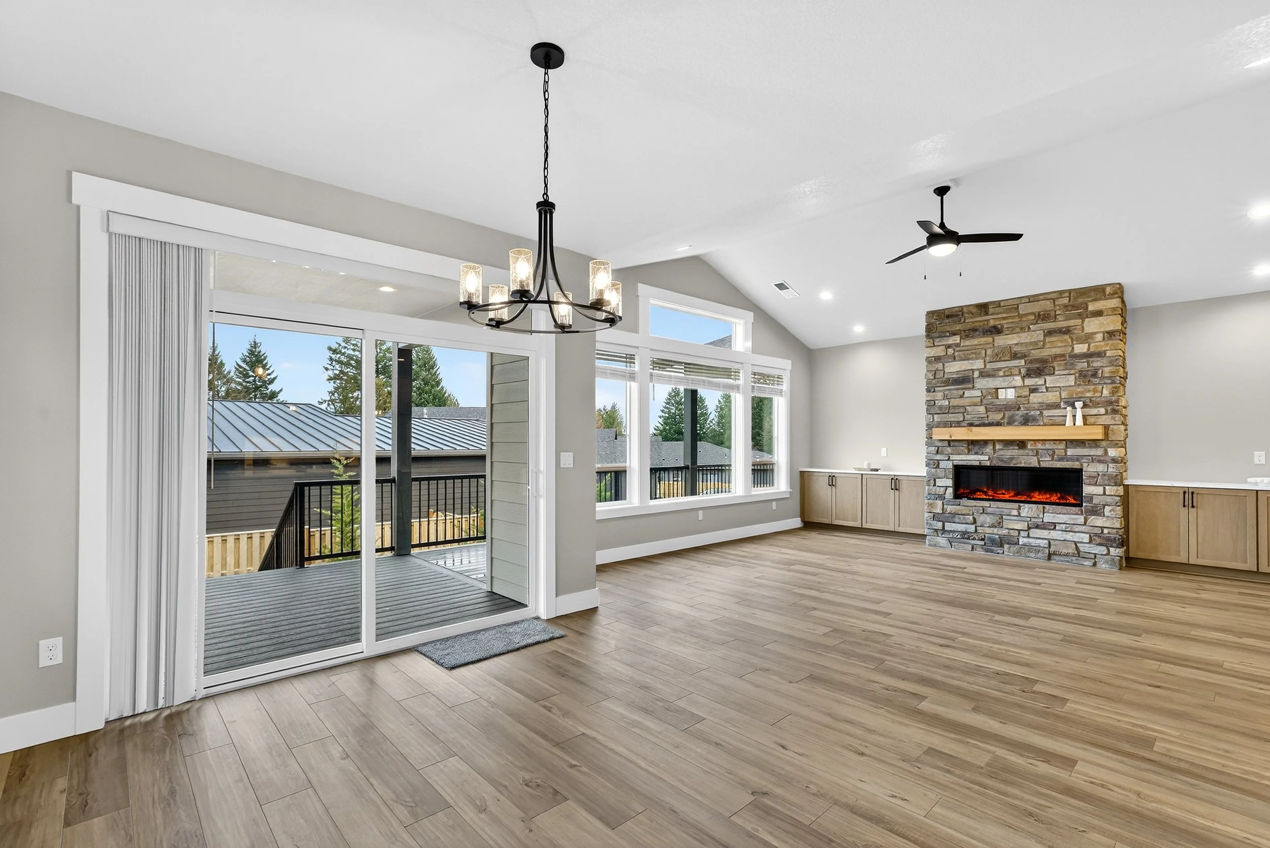 41865 Deschutes Ave-17.jpg