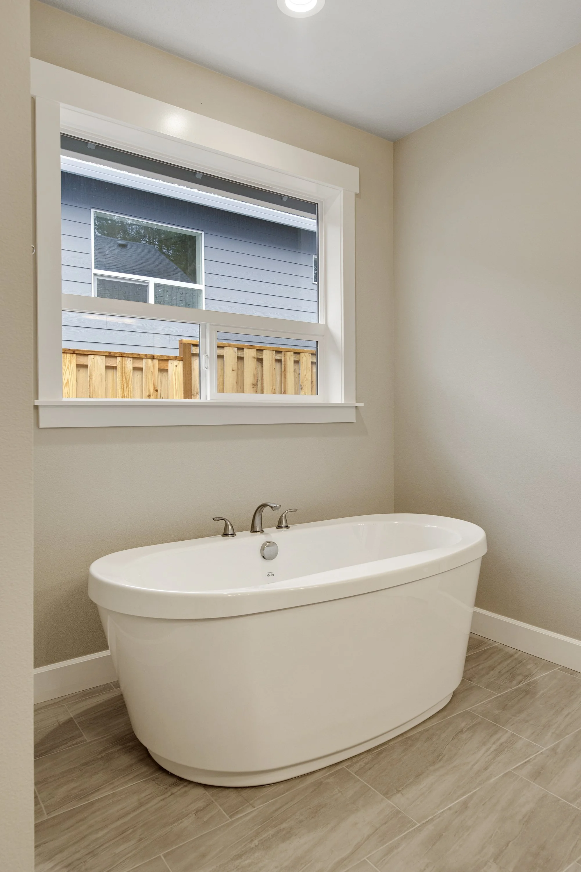 Cascadia Ridge 1212-1228-60.jpg