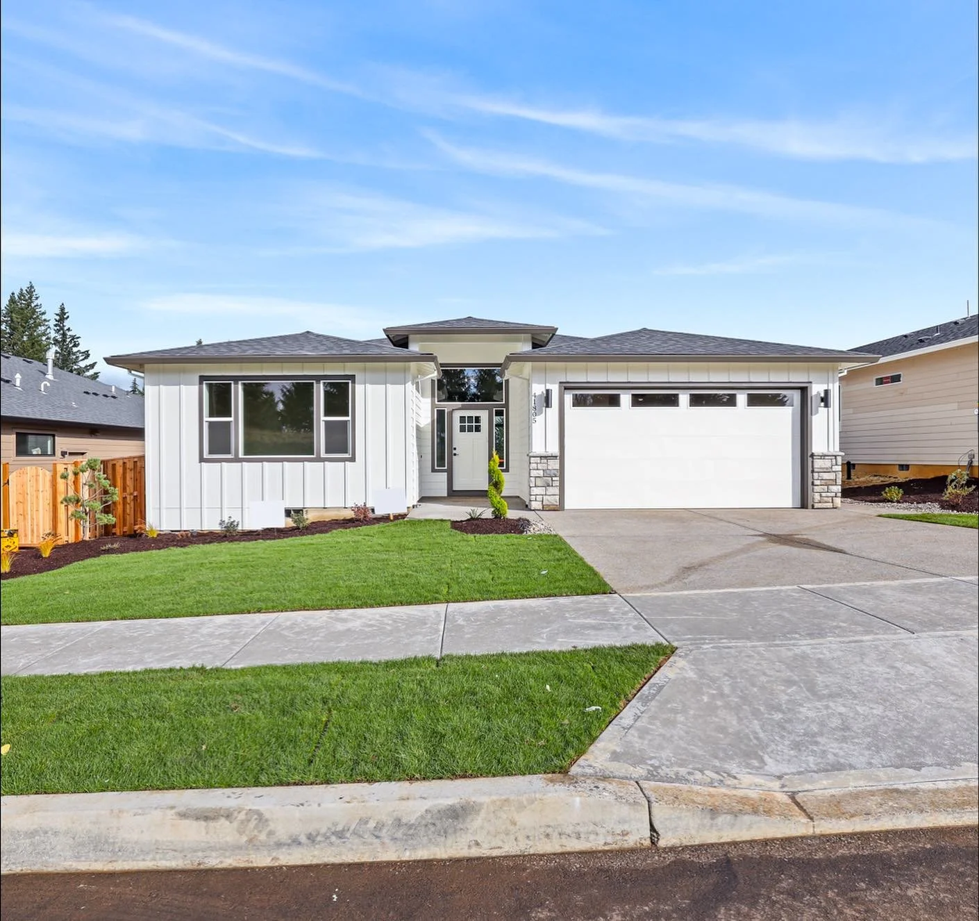 New home available in Hoodview Heights (Sandy, OR)! This home is in early construction, buyers can still choose cabinets, countertops, tile, laminate flooring, interior paint, and stone until October 1st.
This home is a single-level layout with 2,26