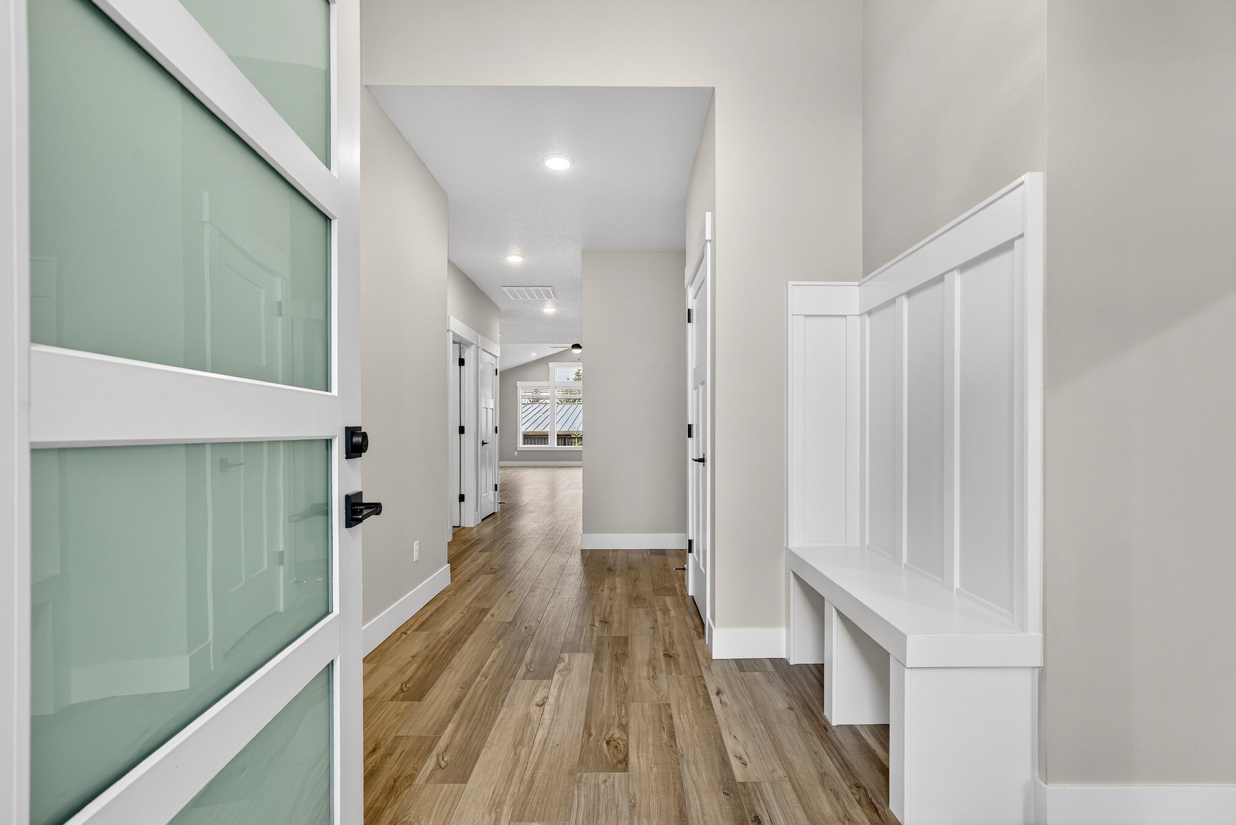 41865 Deschutes Ave-5.jpg