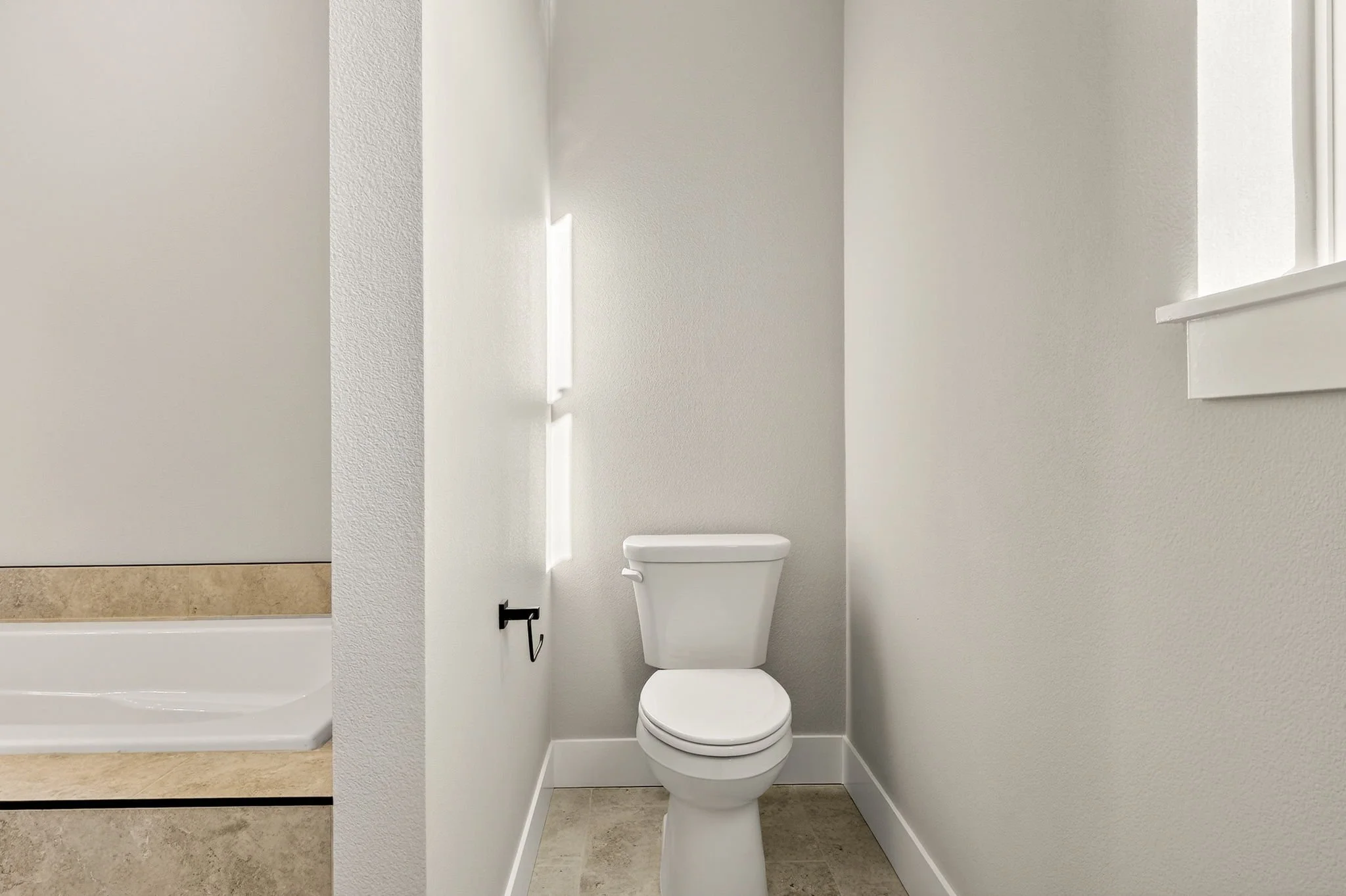 2240 E Otter Lp-30.jpg