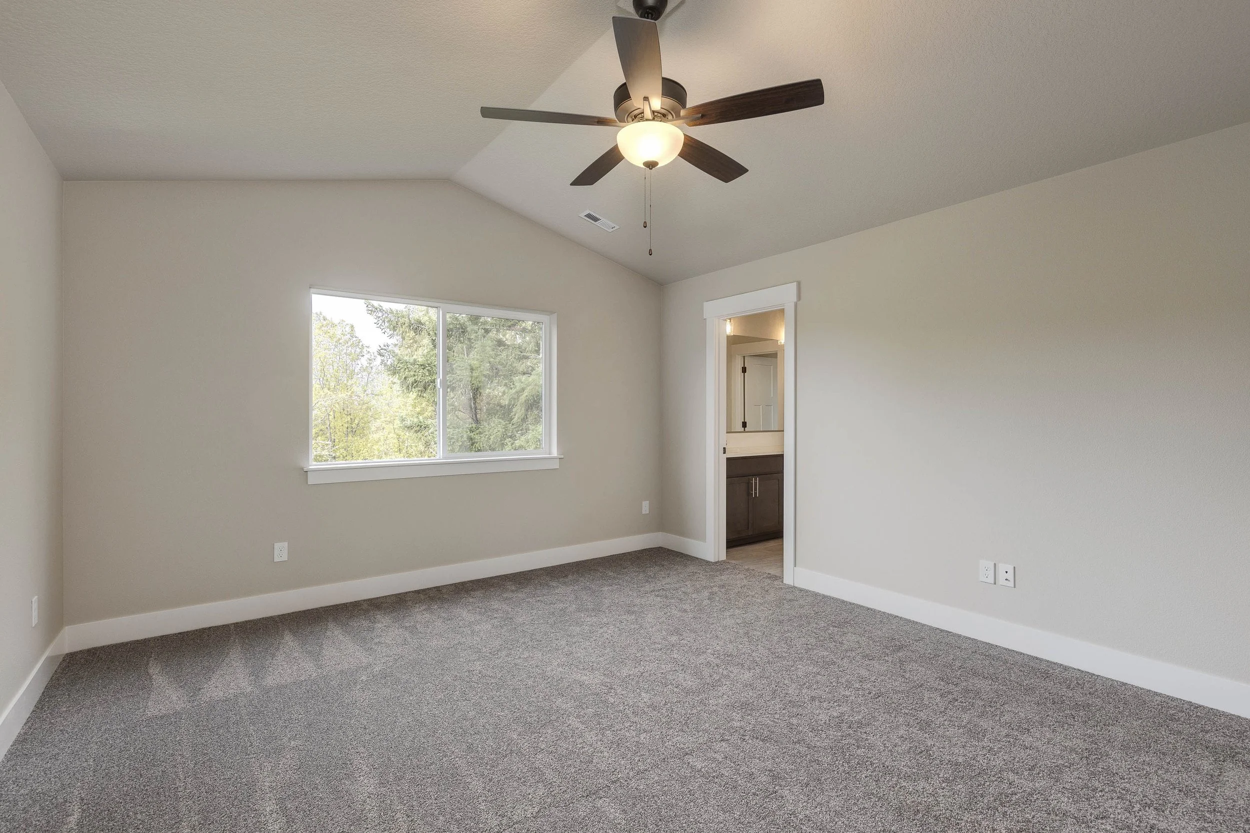 1343 NE Henderson Terr, Estacada, OR-21.jpg