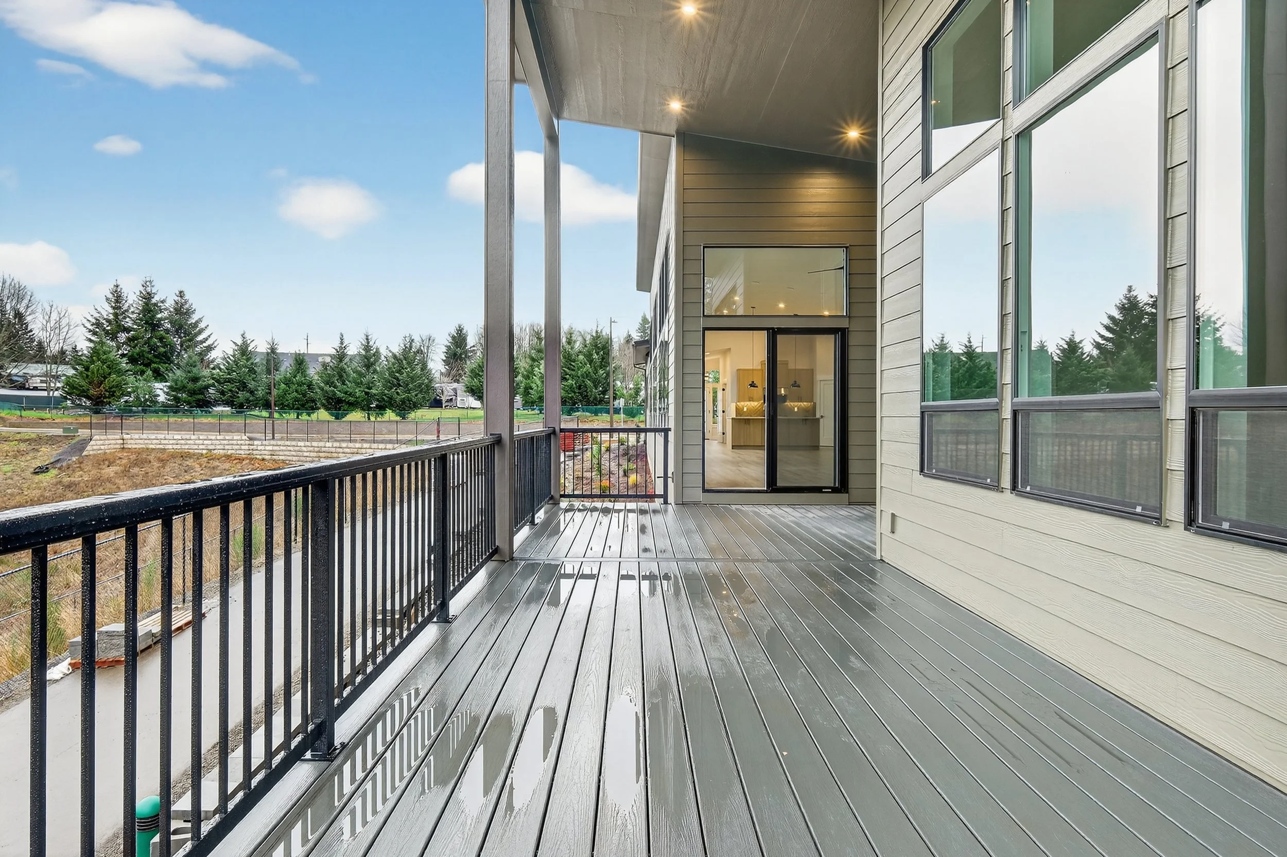 18815 Crooked River St-51.jpg