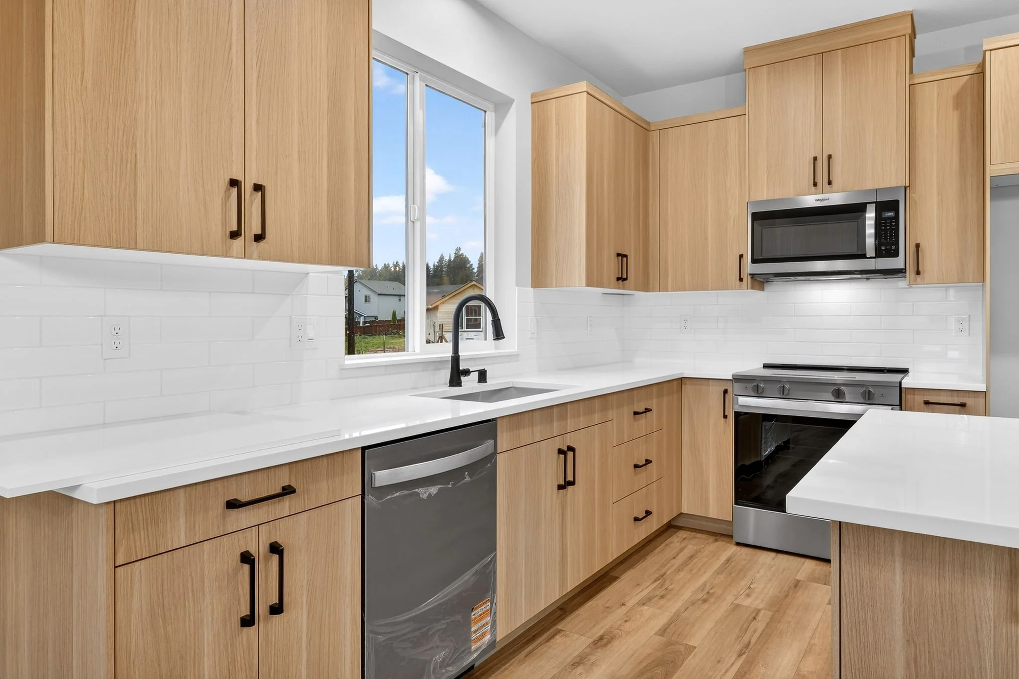 2032 E Otter Lp-19.jpg