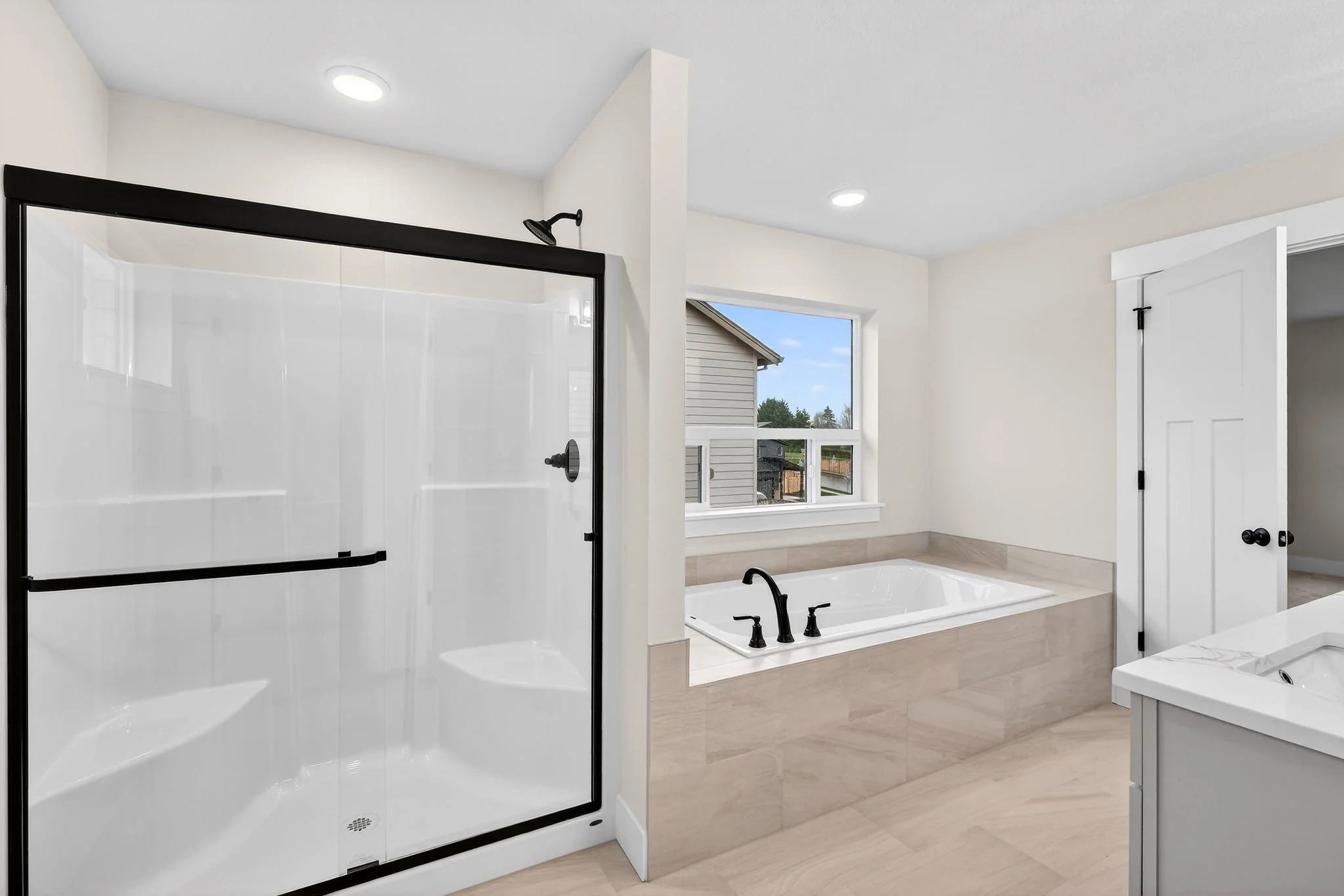 2252 E Otter Lp-39.jpg