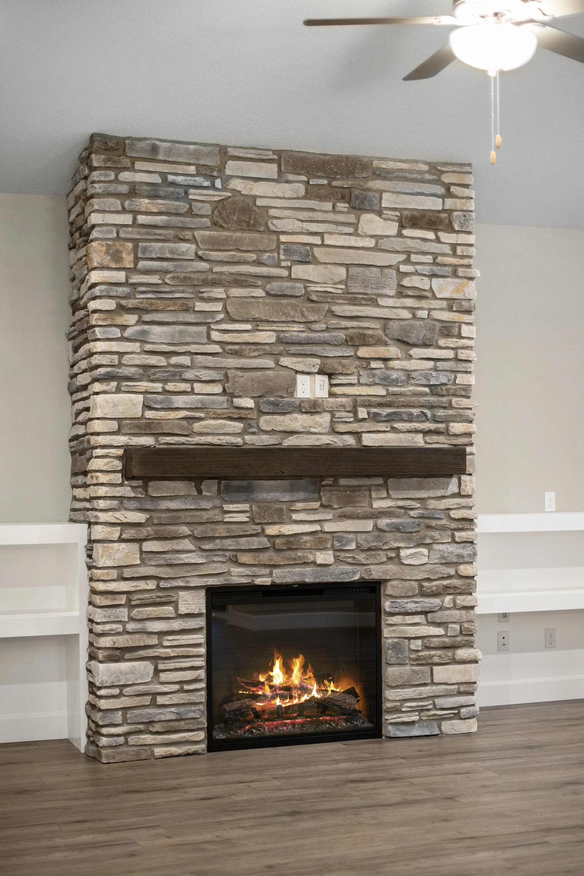 Cascadia Ridge 1212-1228-69.jpg