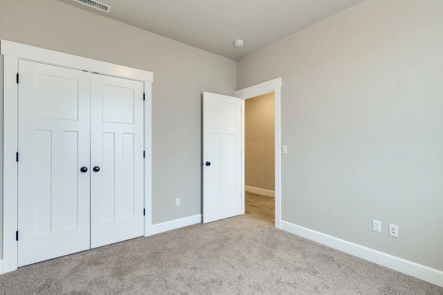 1613 NW 29th Ave - WEB-8.jpg