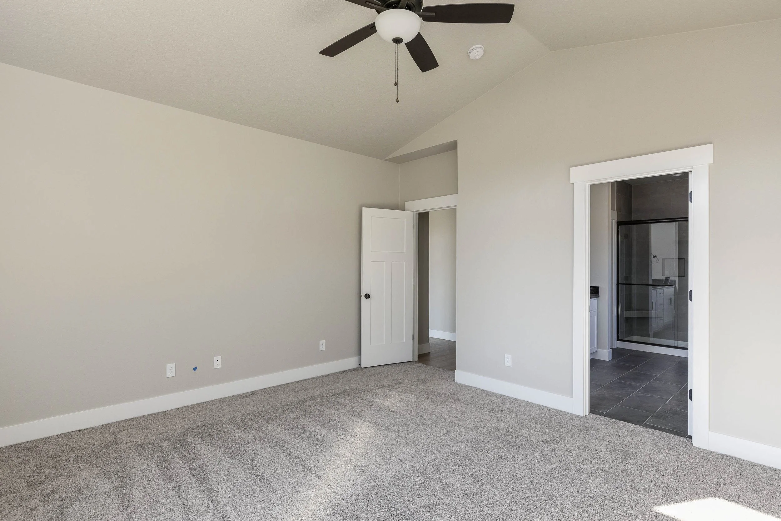 Cedar Ridge - 1750 NE Robert Rd, Estacada, OR-12.jpg