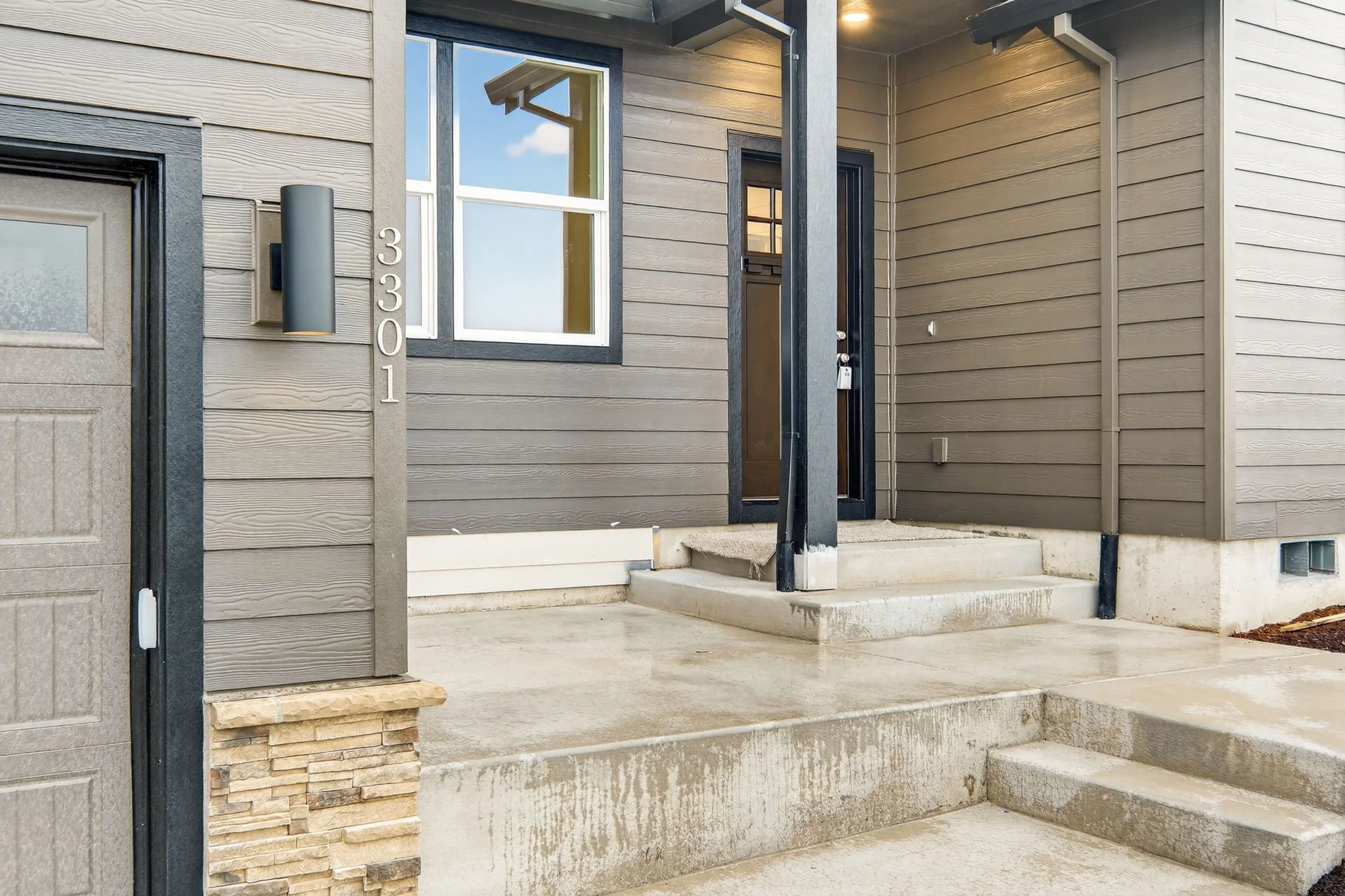 3301 NE Justus Ave-6.jpg