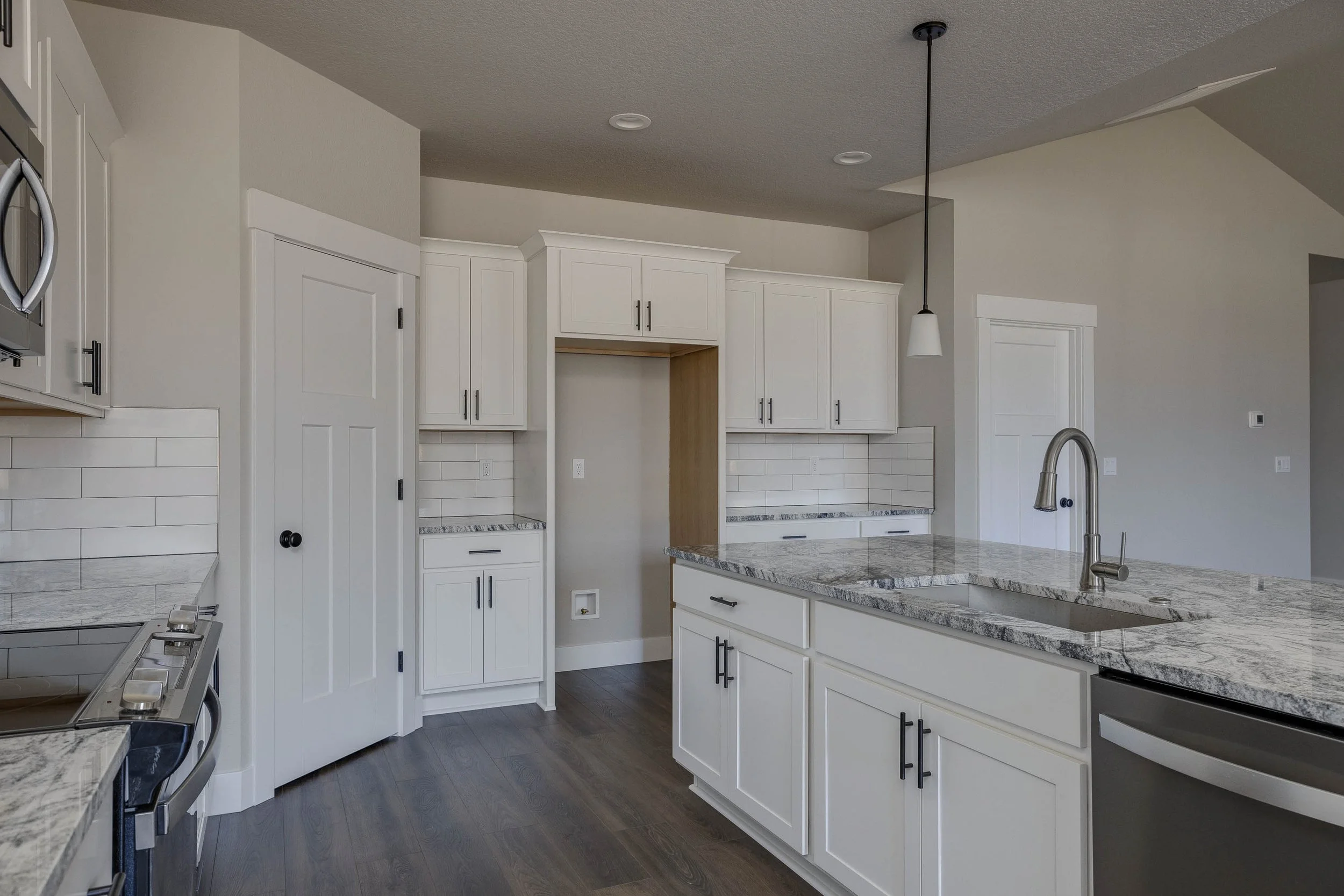 1715 Ne Clayton Drive, Estacada, OR-12.jpg