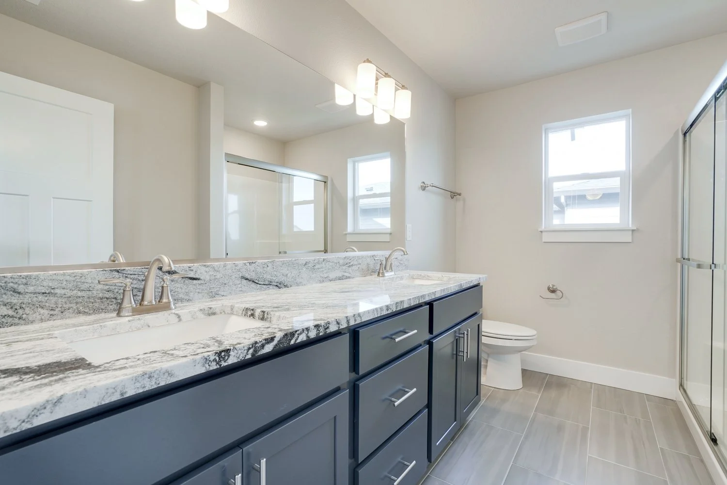 2928 NW 16th St - WEB-18.jpg