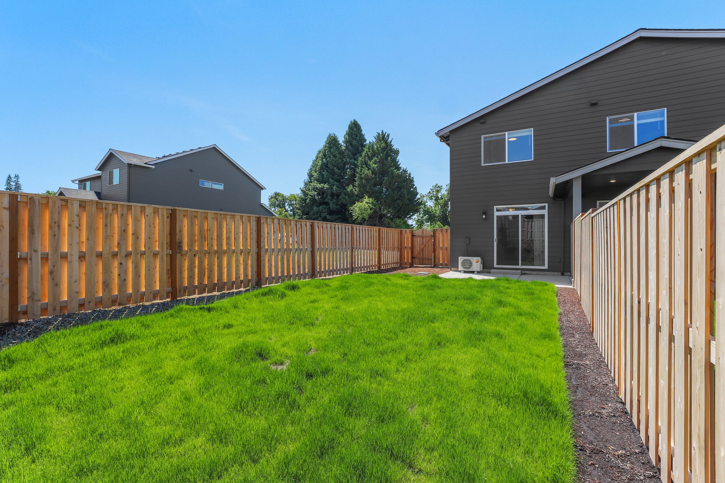 2217 Juniper Circle-71.jpg