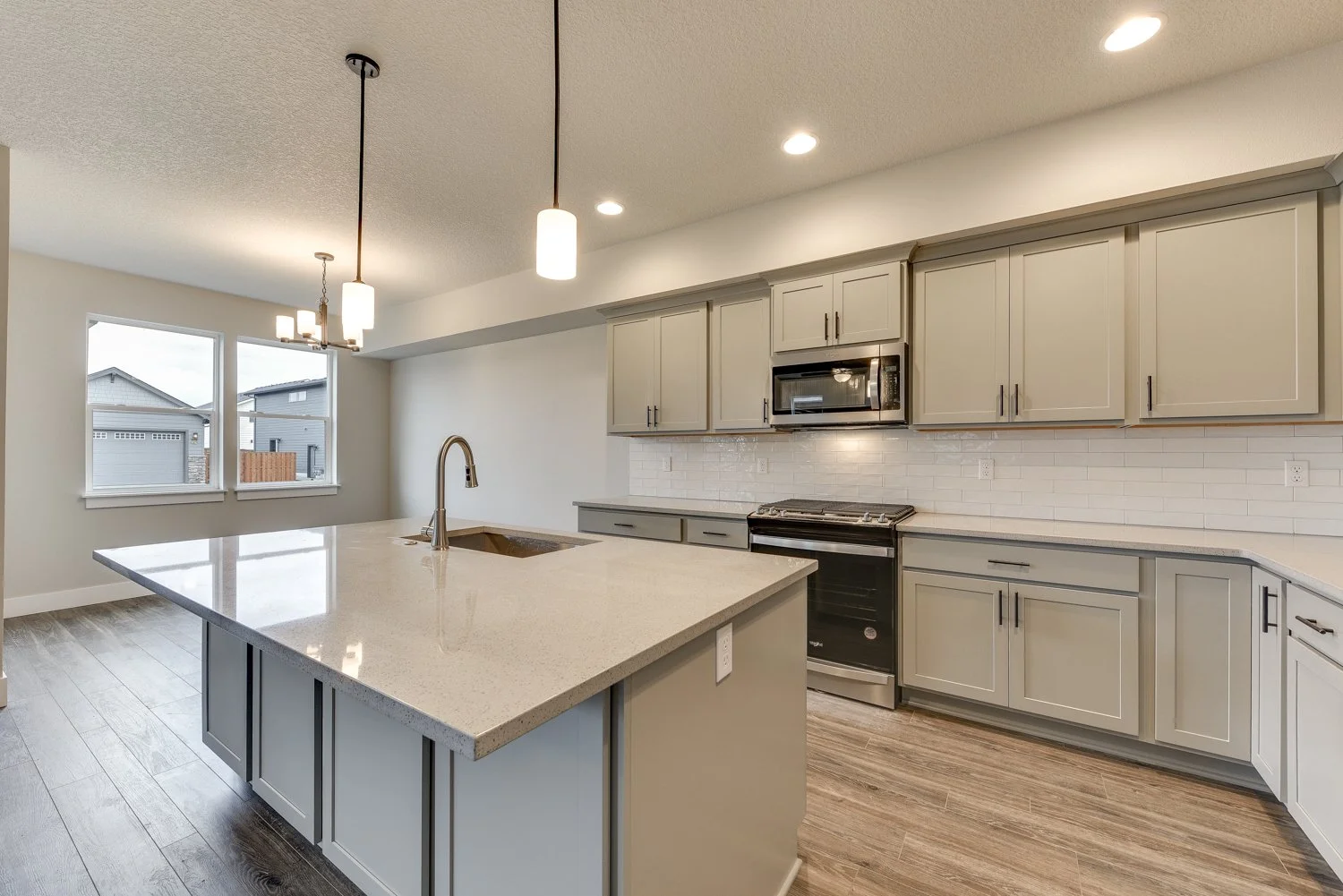2936 NW 16th St - WEB-14.jpg