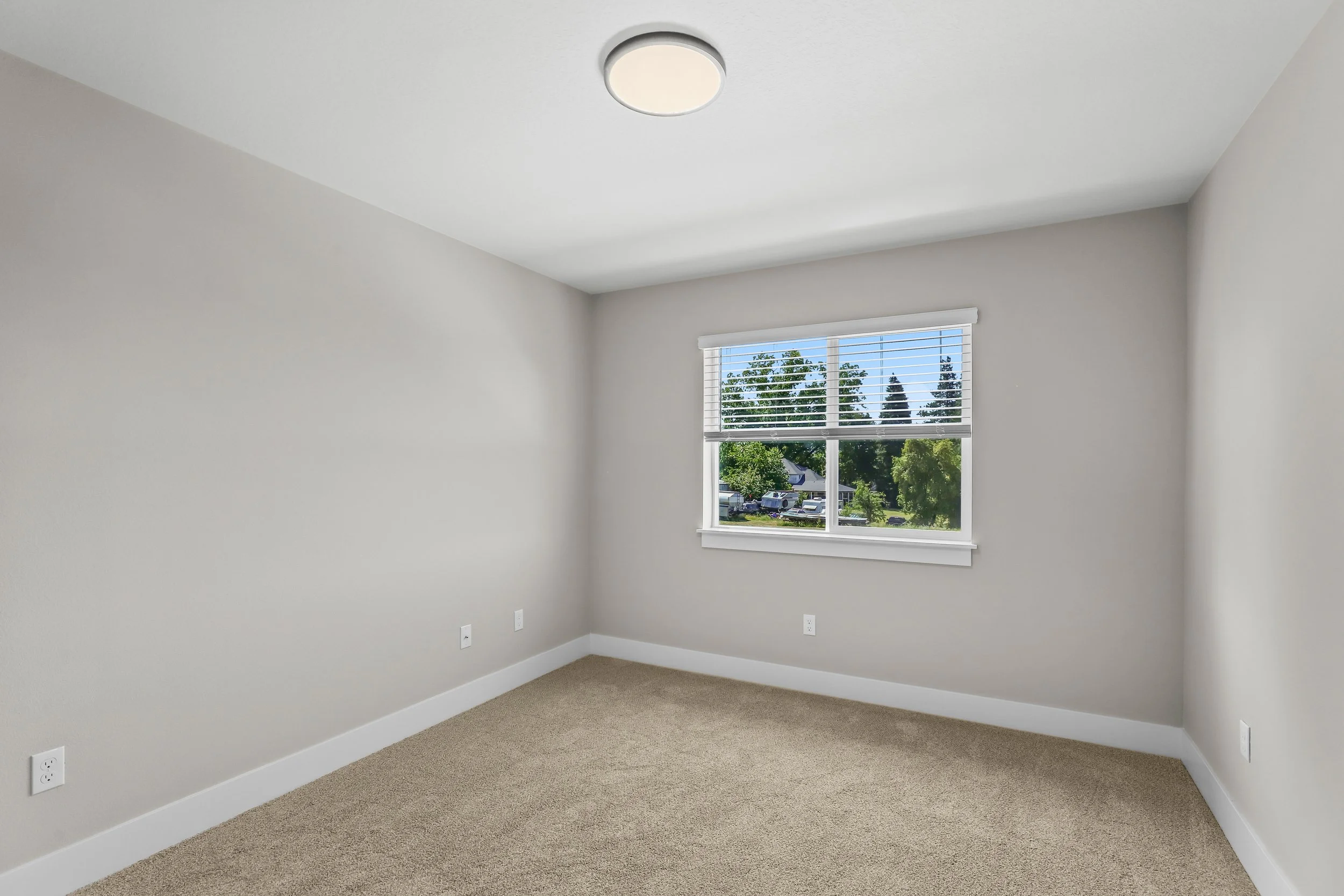 2217 Juniper Circle-61.jpg