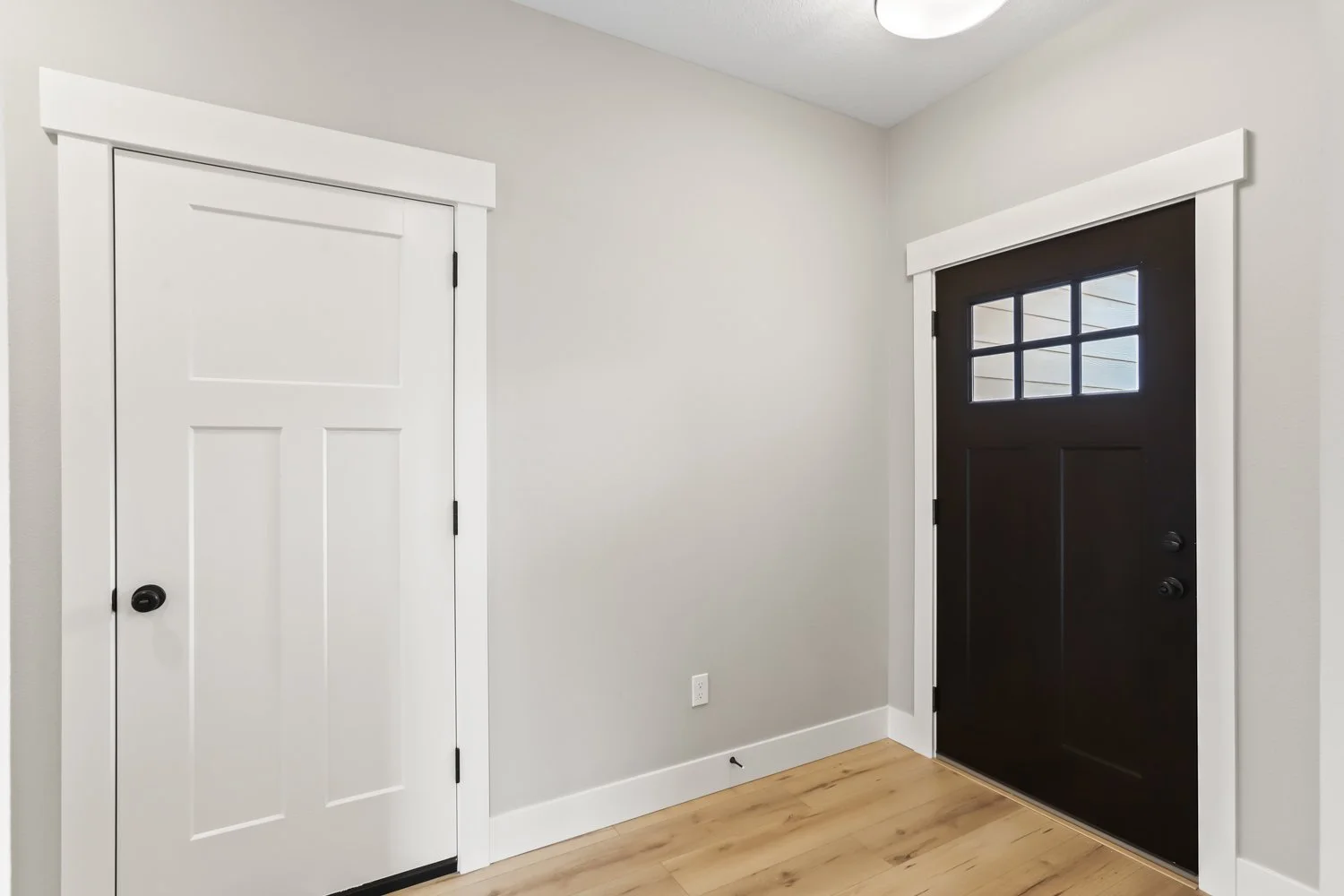 2716 NE Justus Ave - WEB-7.JPG