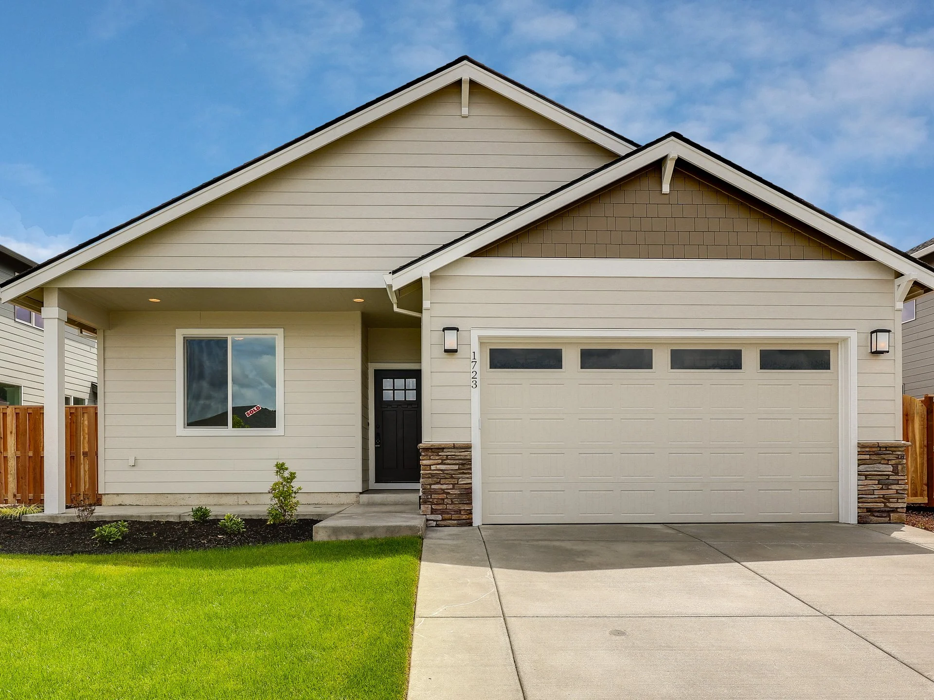 1723 NW 27th Ave - MLS-1.jpg