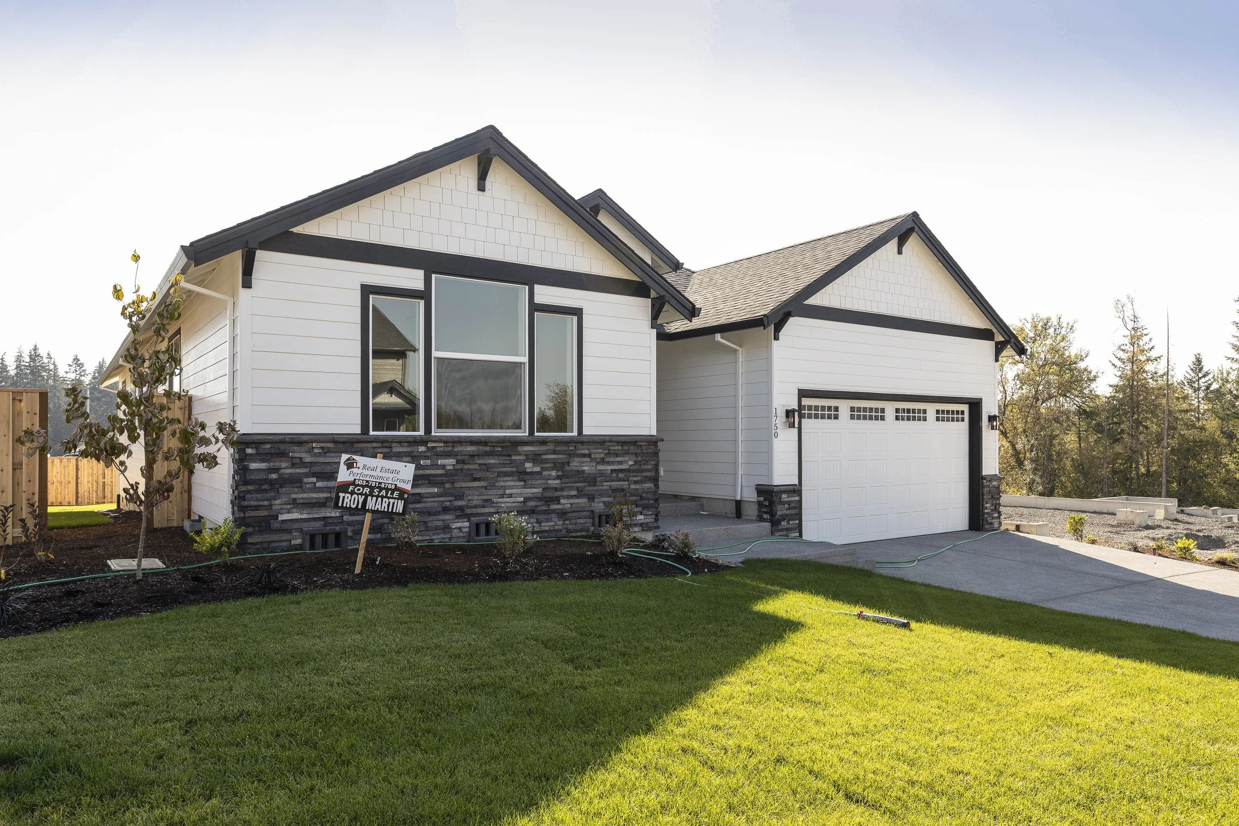 Cedar Ridge - 1750 NE Robert Rd, Estacada, OR-1.jpg
