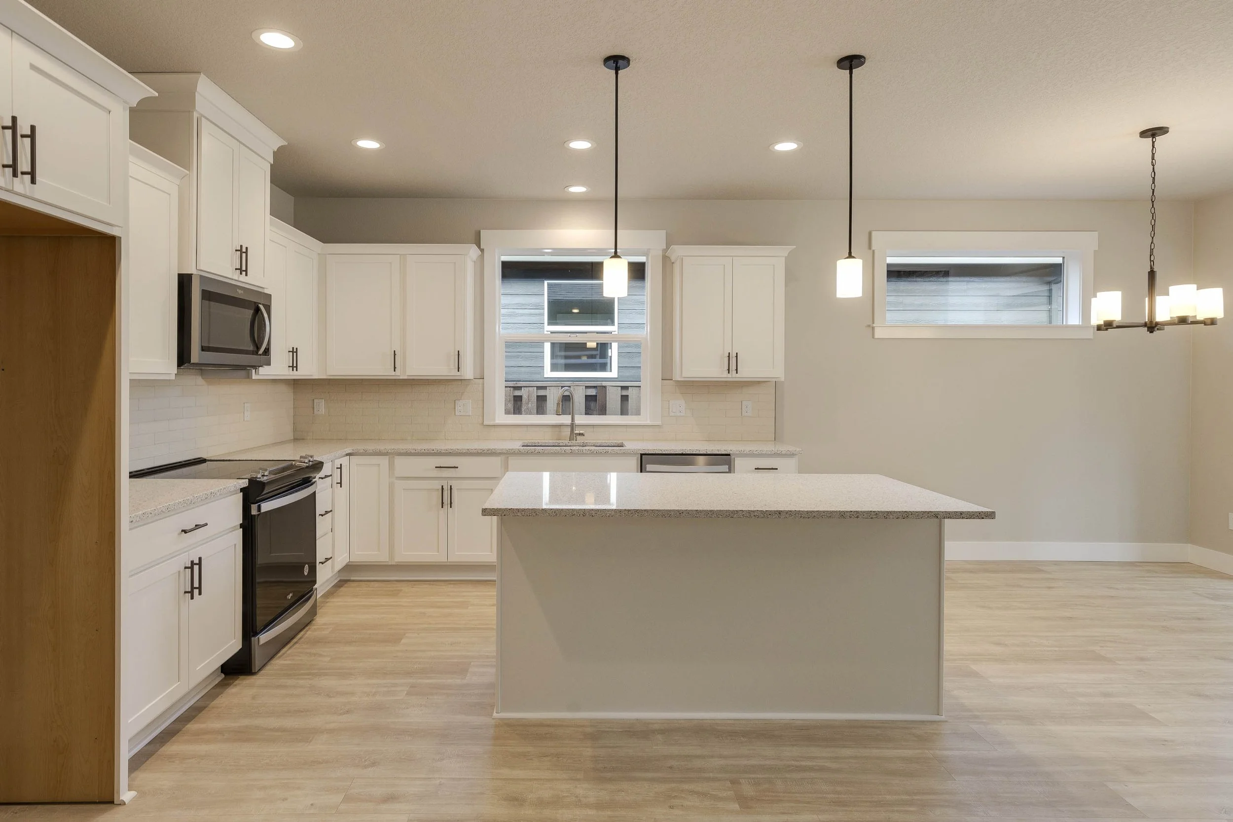 1384 Christine, Estacada, OR-11.jpg