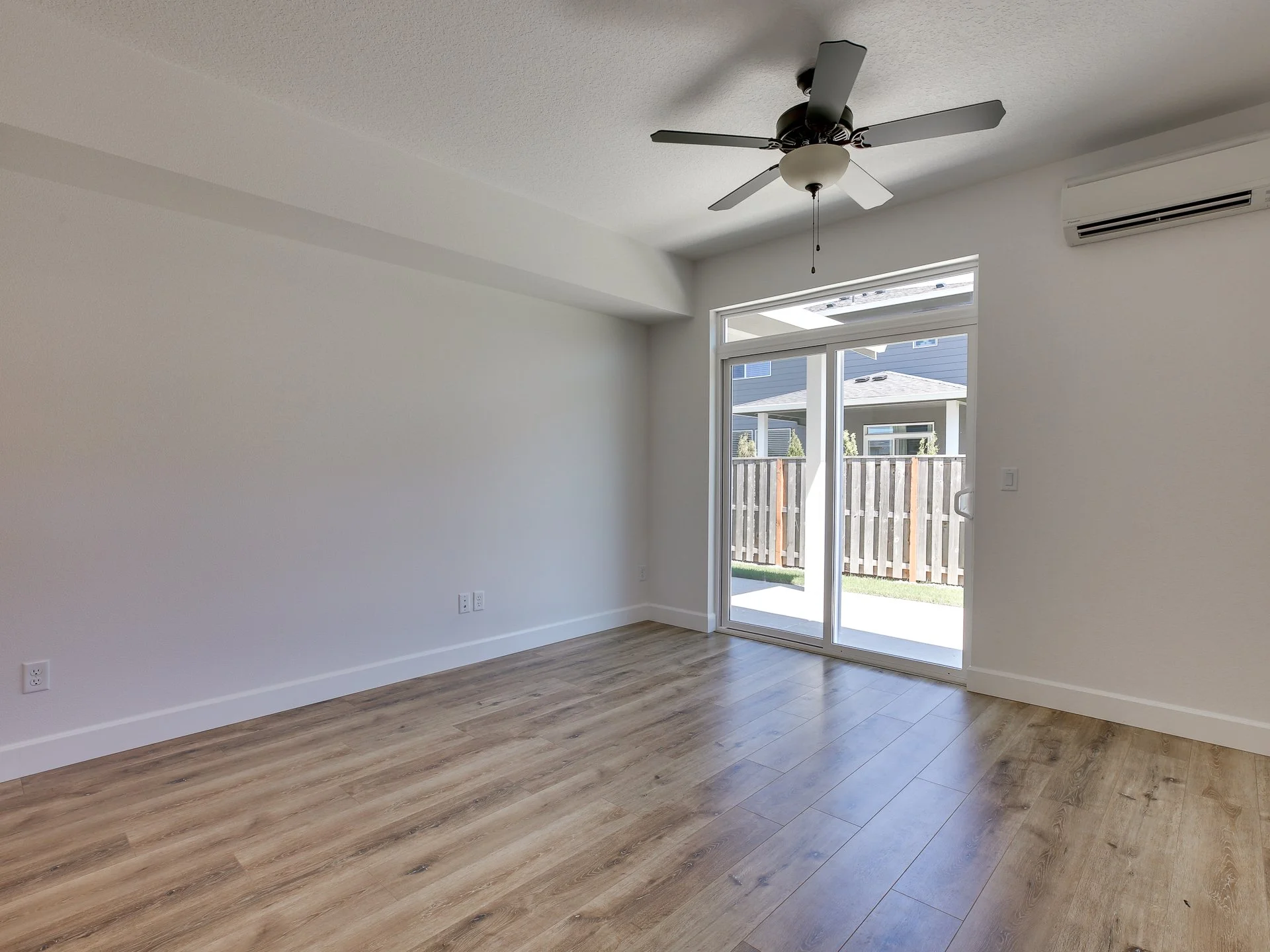 1719 NW 27th Ave - MLS-34.jpg