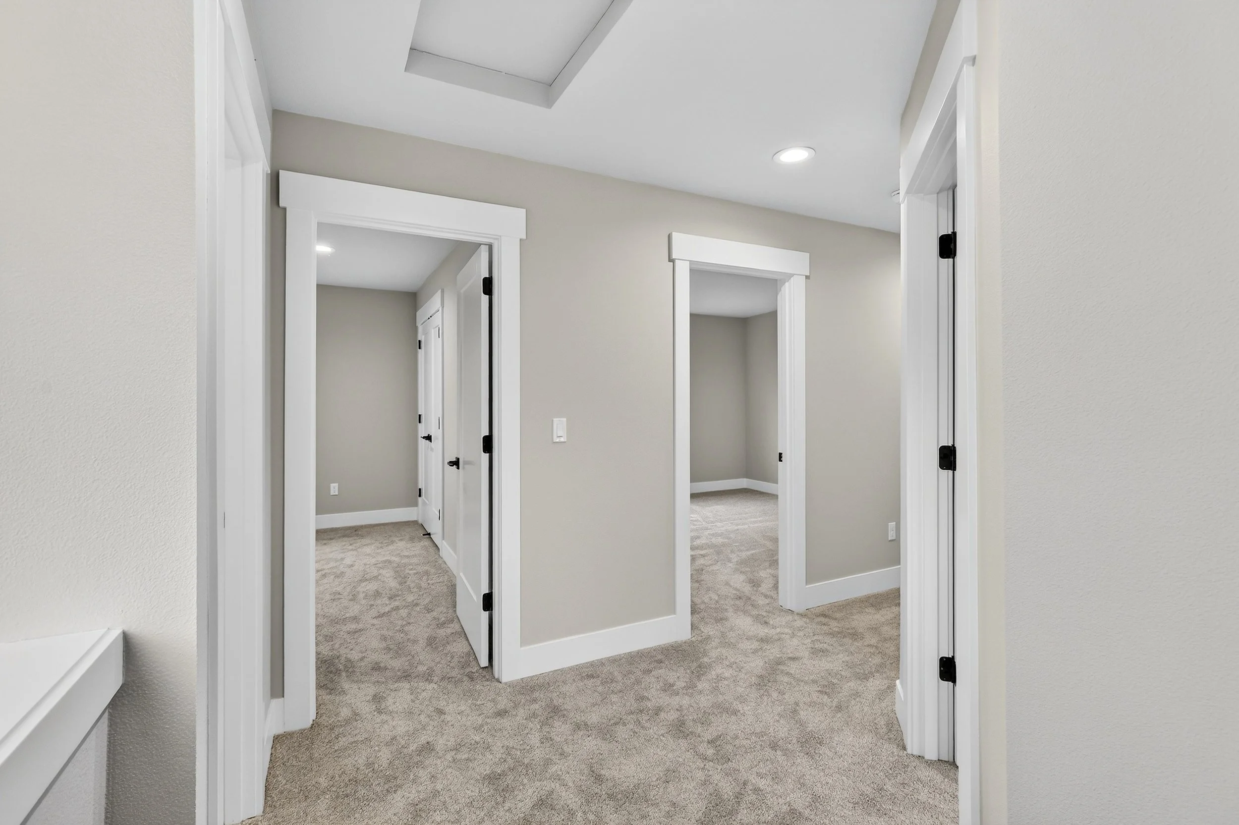 18865 Crooked River St-25.jpg