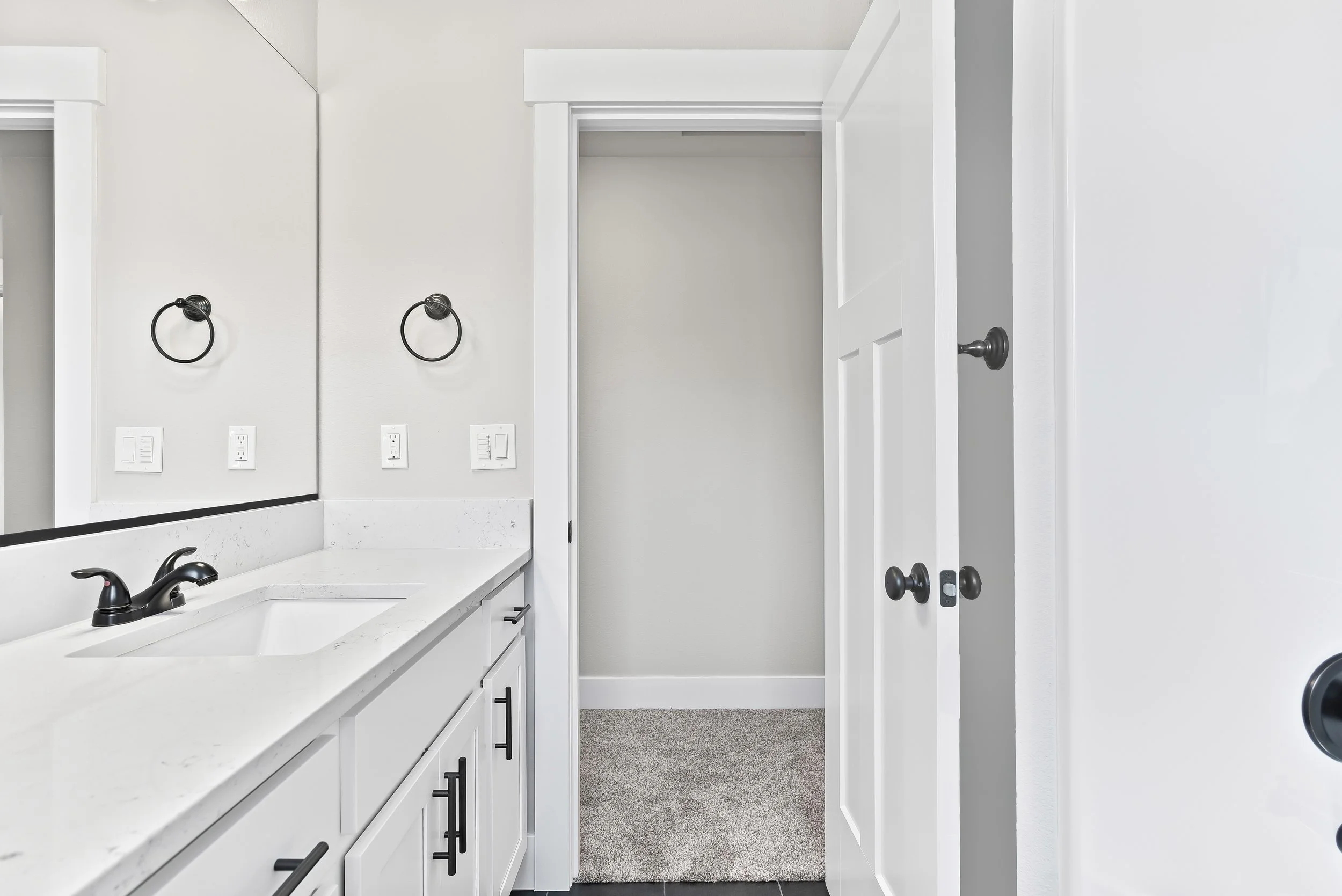 2818 NE Sweetwater Rd - PRINT-52.JPG