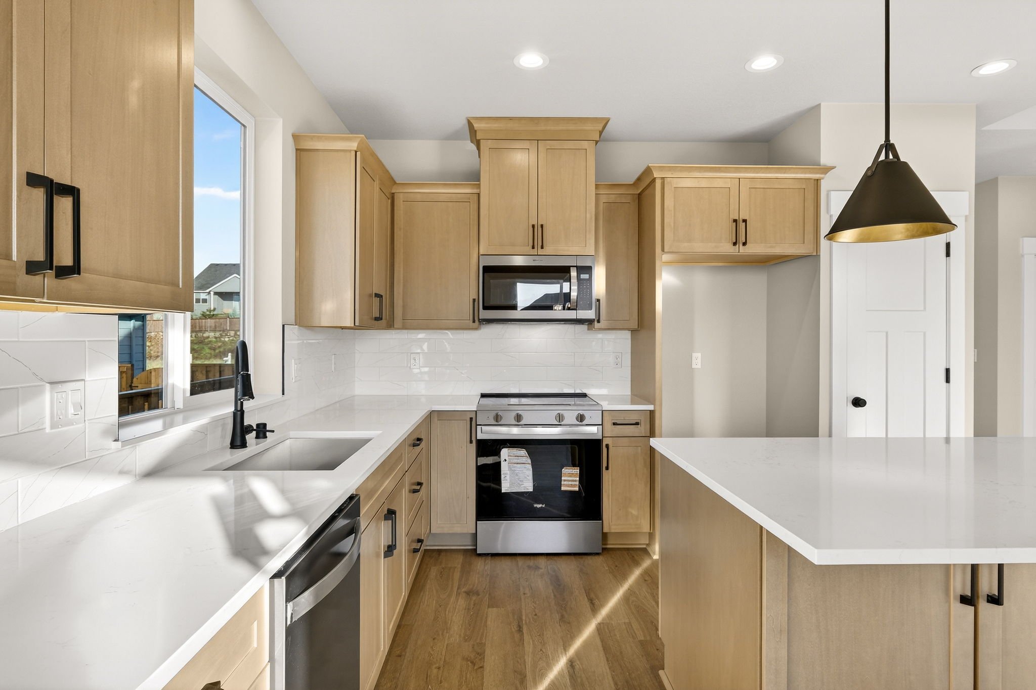 2240 E Otter Lp-19.jpg