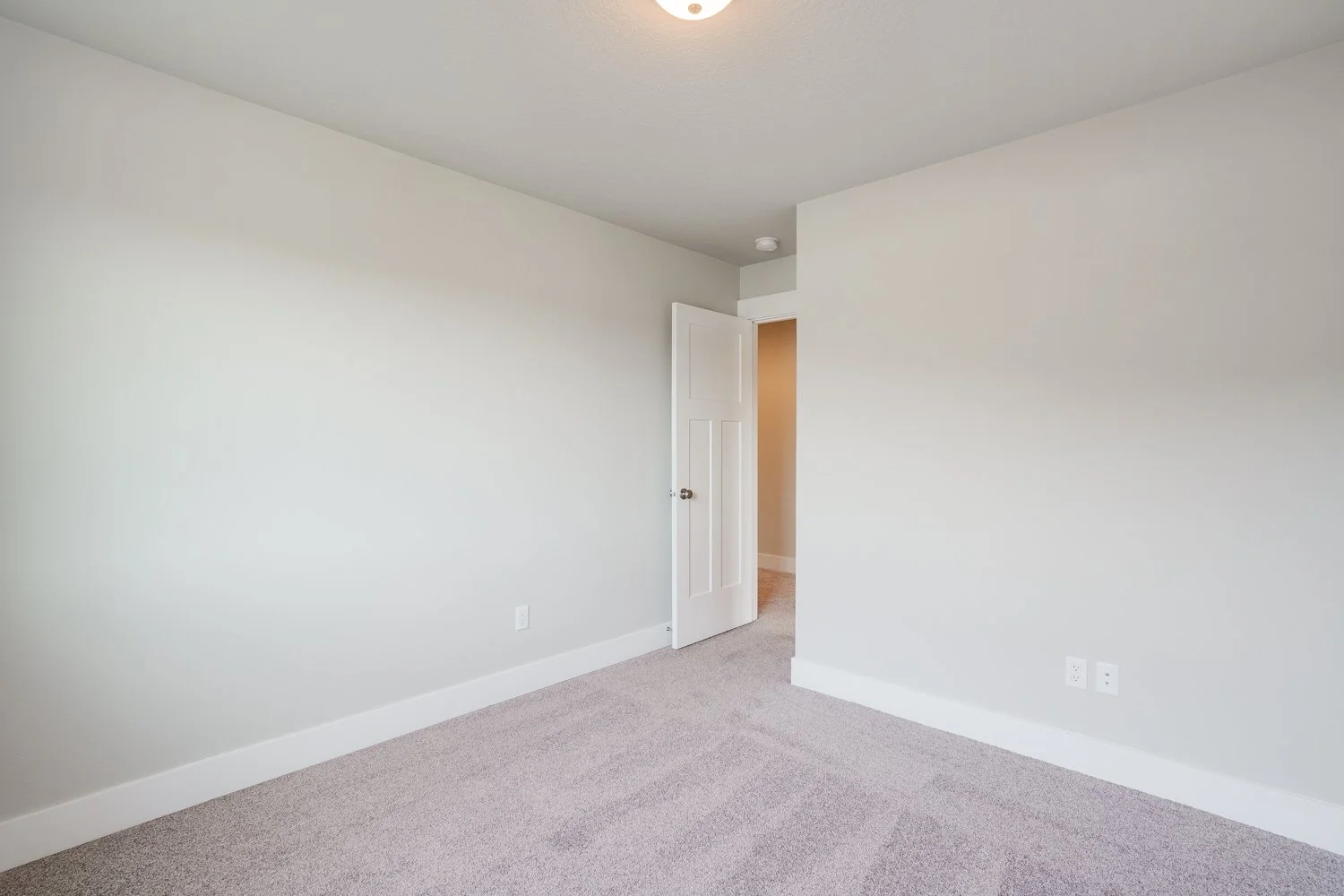 2928 NW 16th St - WEB-21.jpg