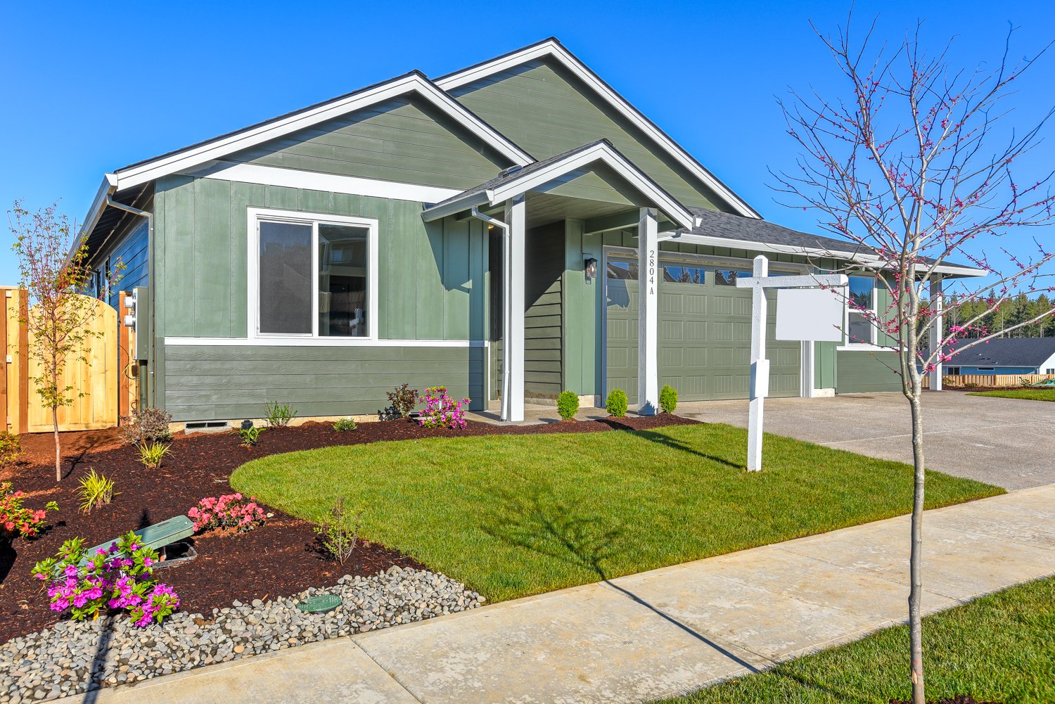 2804 NE Justus Ave - WEB-3.JPG