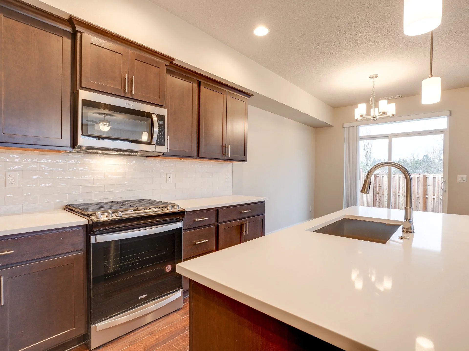 1530 NW 29th Pl - MLS-17.jpg