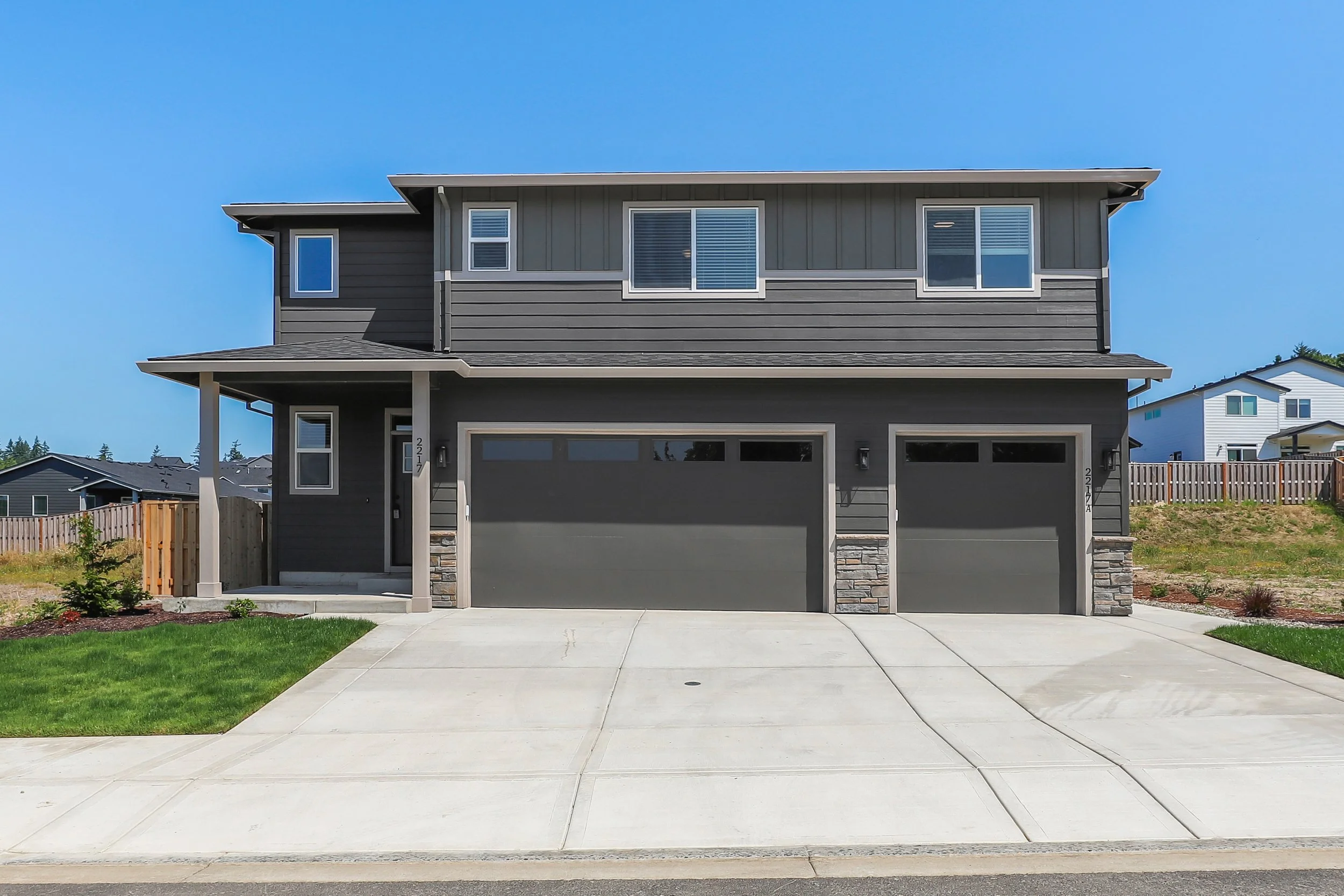 2217 Juniper Circle-1.jpg