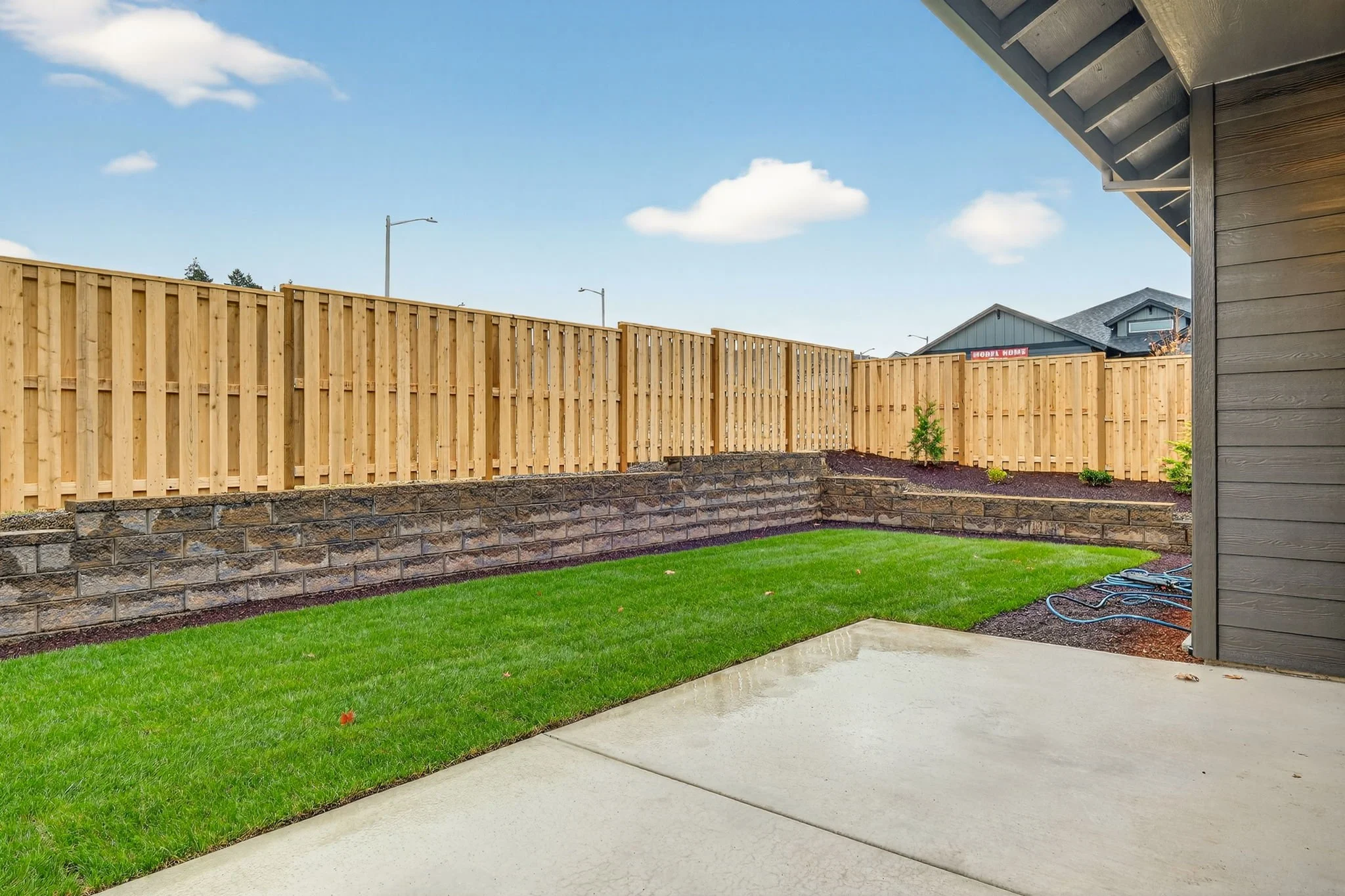 3301 NE Justus Ave-42.jpg